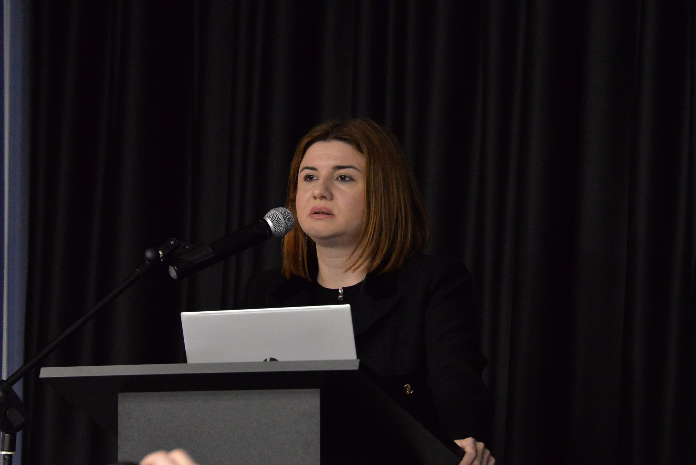 Ülkər Səttarova: Universitetlərimizin mövqeyinin yaxşılaşmasında müsbət dinamika var 