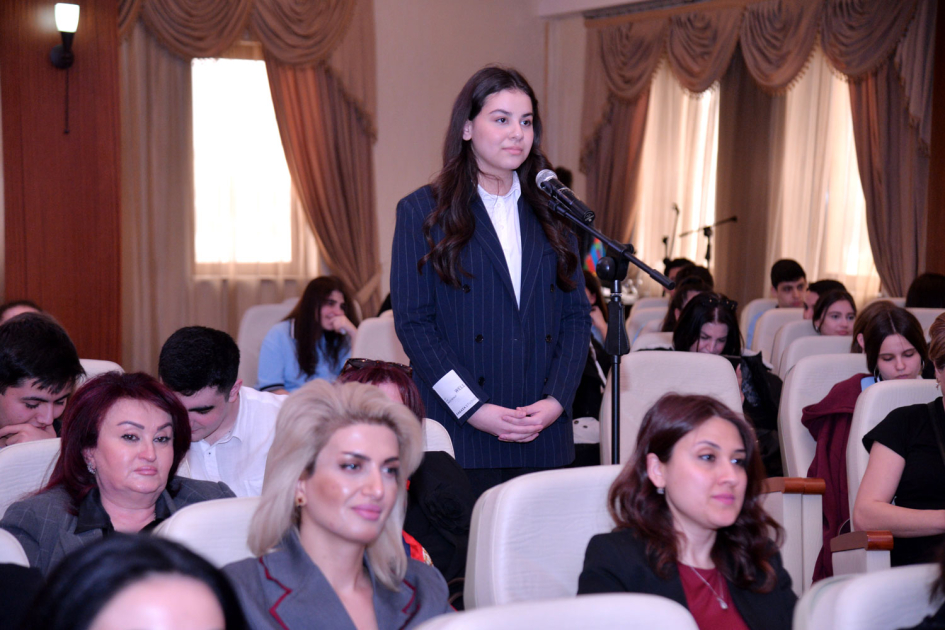 Ulu Öndərə həsr olunmuş seminar keçirilib