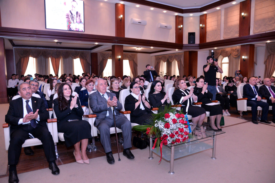 Ulu Öndərə həsr olunmuş seminar keçirilib