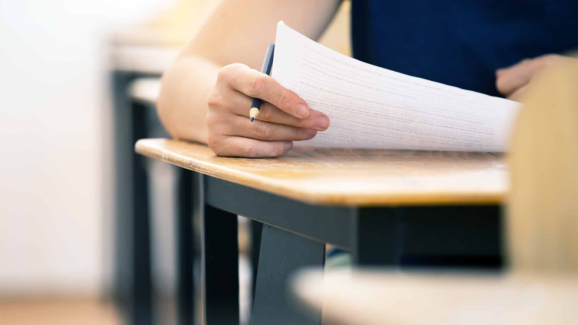 Ümumi orta təhsil səviyyəsi üzrə buraxılış imtahanında iştirak edən şagirdlərin NƏZƏRİNƏ! 