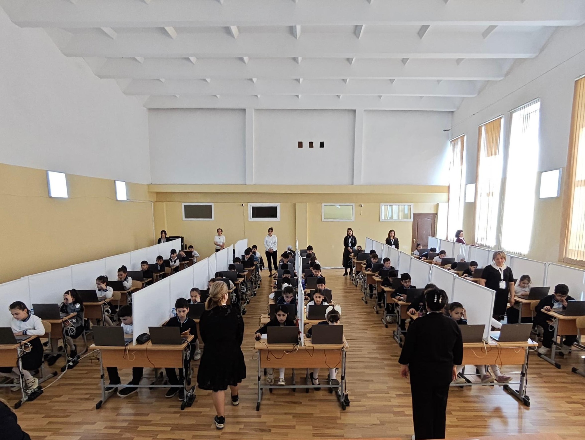 Ümumi təhsil müəssisələrinin IV siniflərində monitorinq keçirilib