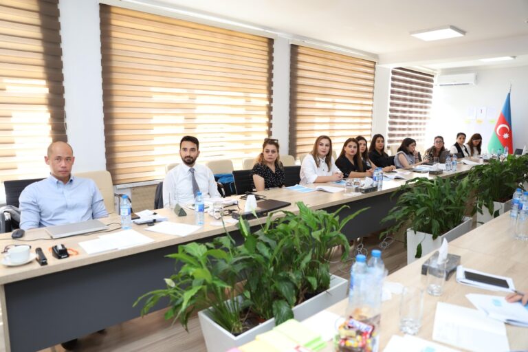 Ümumi təhsilin dövlət standartlarının dəyişdirilməsi ilə bağlı müzakirə aparılıb