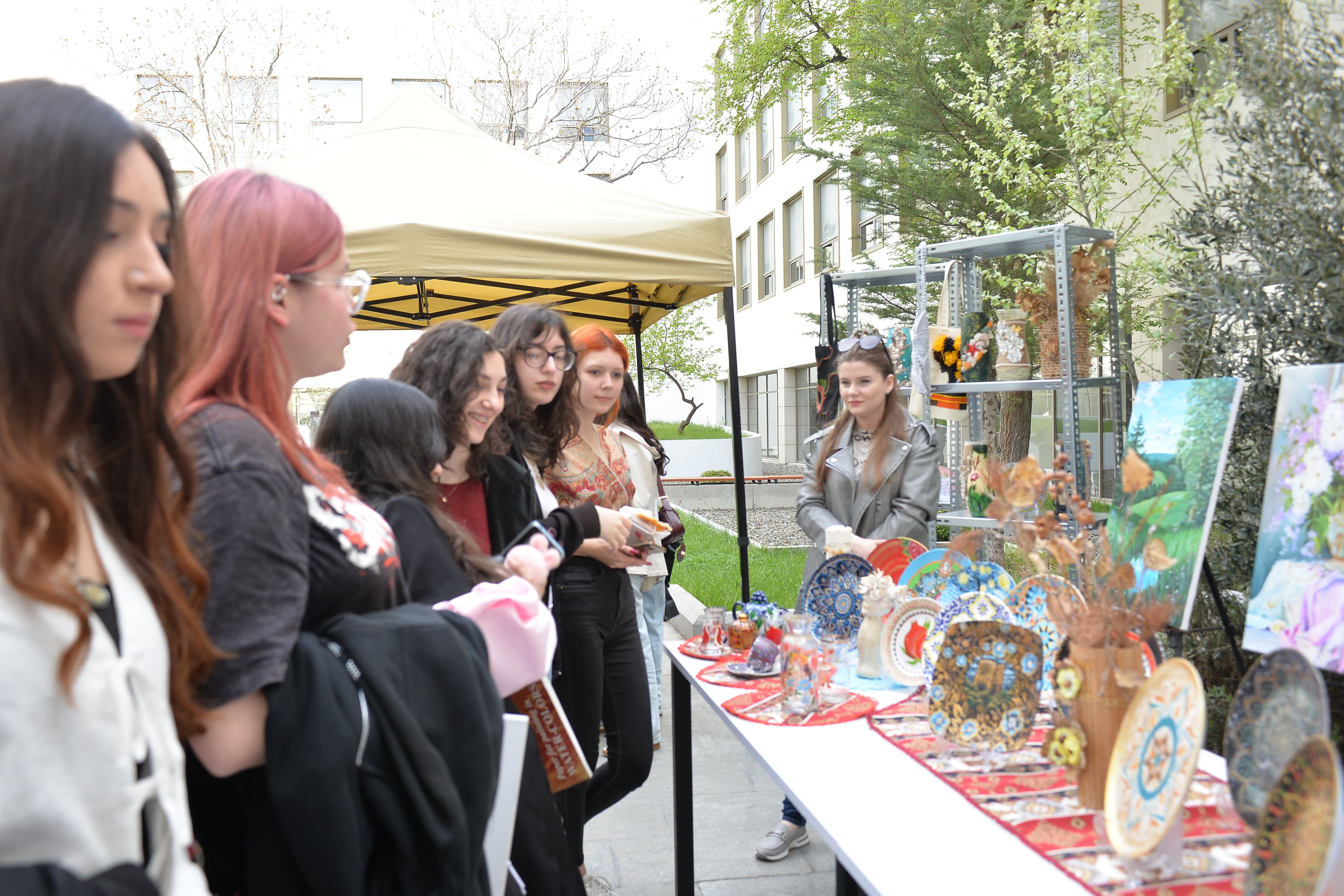 UNEC-də “Elm Festivalı 2025” keçirilir – FOTOLAR