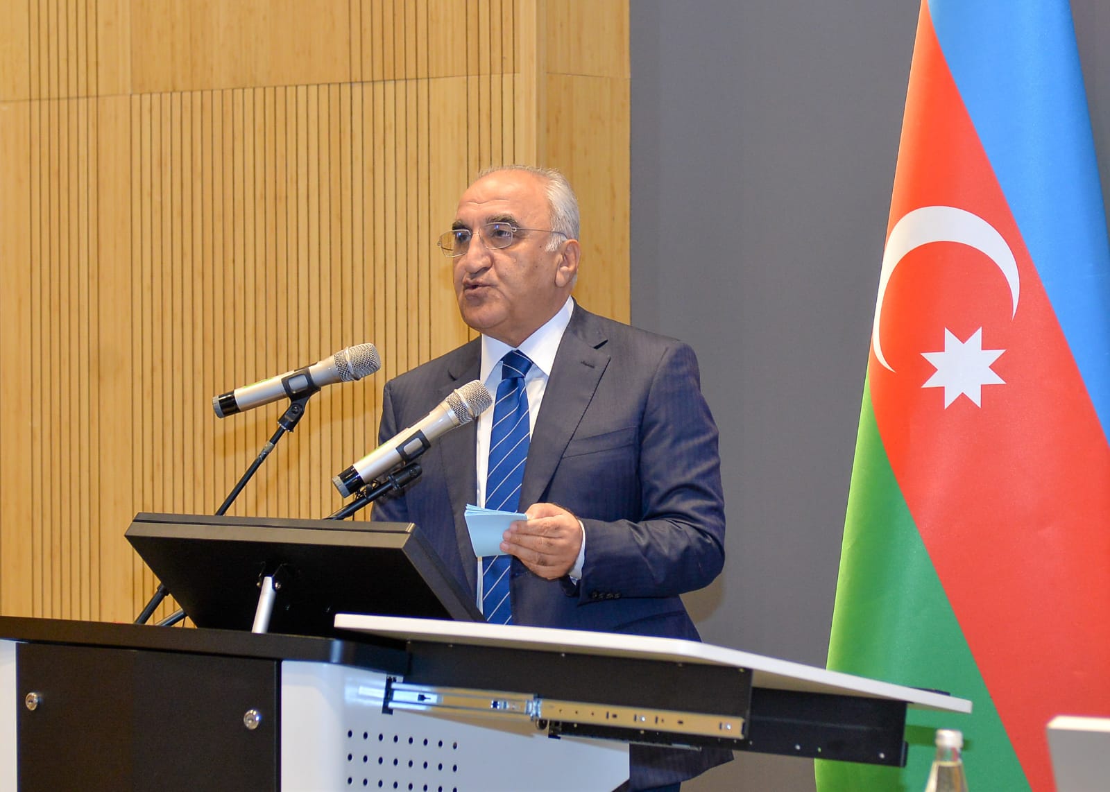 UNEC-də “Elm Festivalı 2025” keçirilir – FOTOLAR