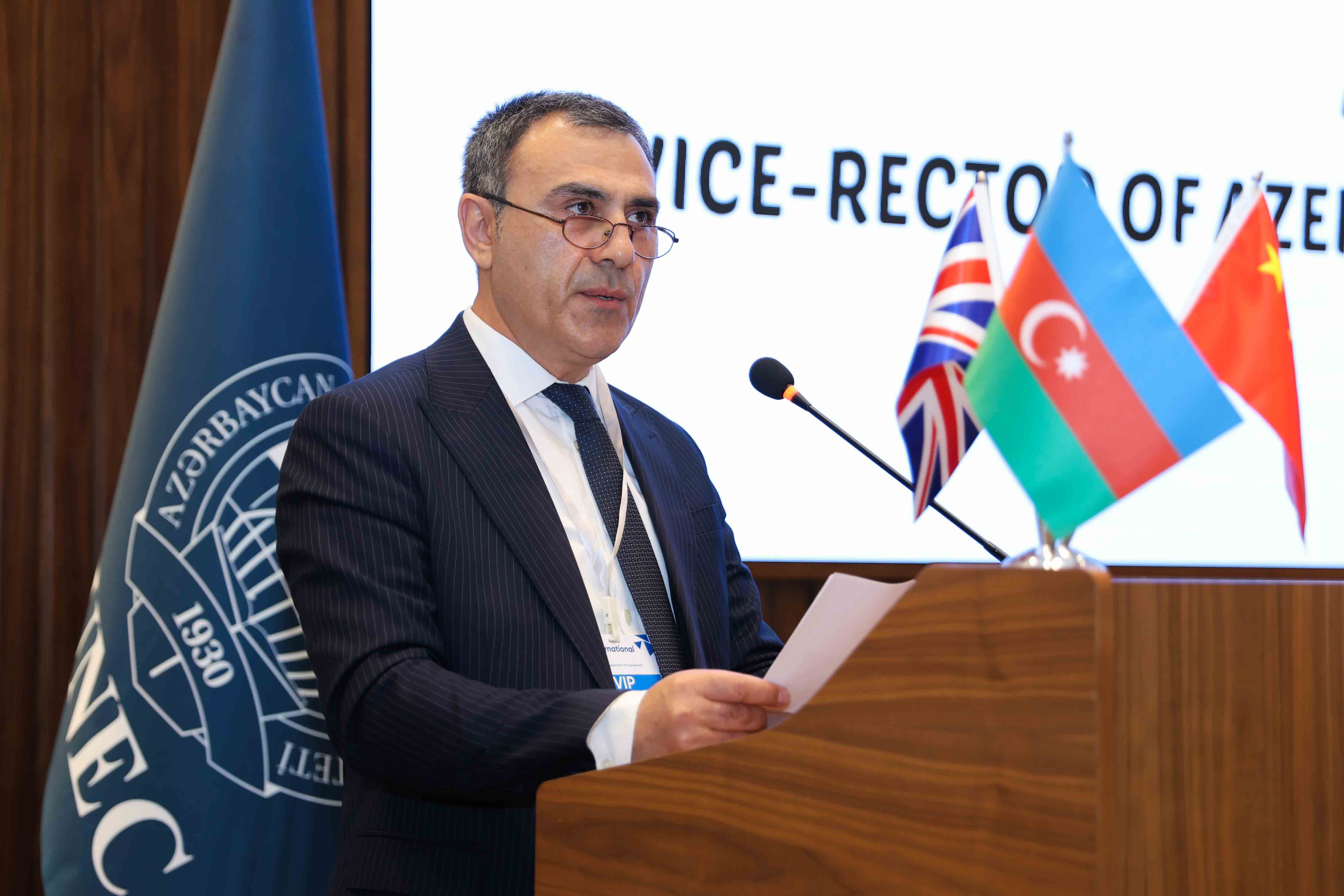 UNEC-də III Xarici Dil Müəllimləri Forumu keçirilib