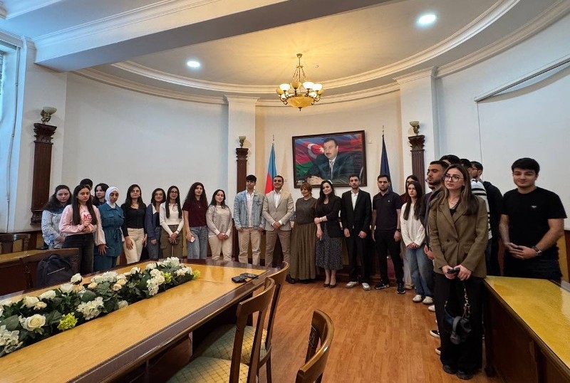 UNEC-də “İş yeri axtarma, iş yeri yarat!” adlı təlim keçirilib