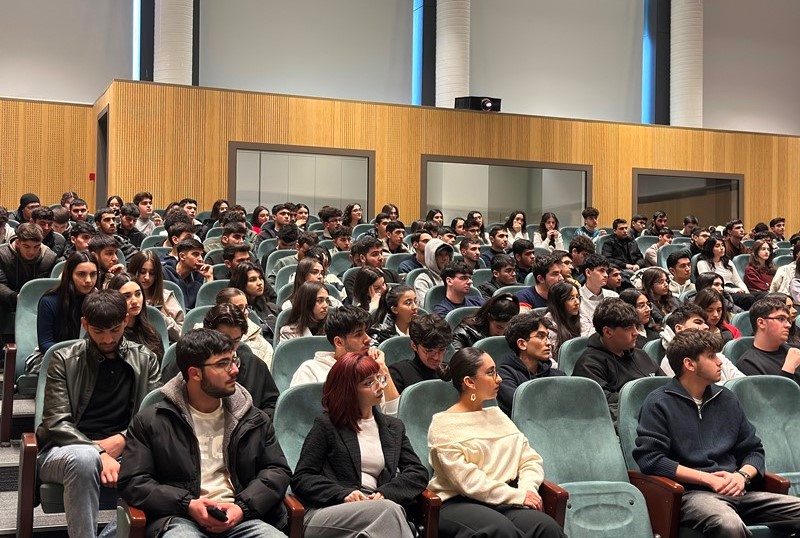 UNEC-də IT sahəsində karyera imkanlarına həsr olunan seminar keçirilib