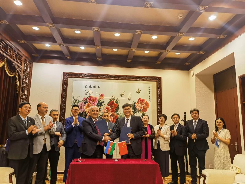 UNEC və Çin universitetləri arasında strateji əməkdaşlıq