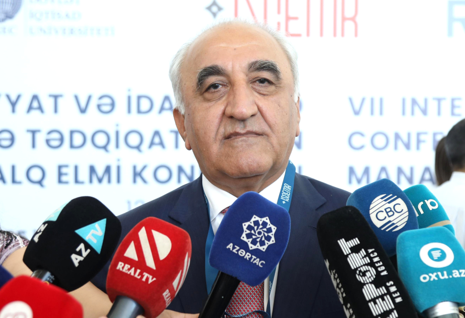 UNEC “Yaşıl universitet” modelinə qlobal keçid təşəbbüsü irəli sürüb 