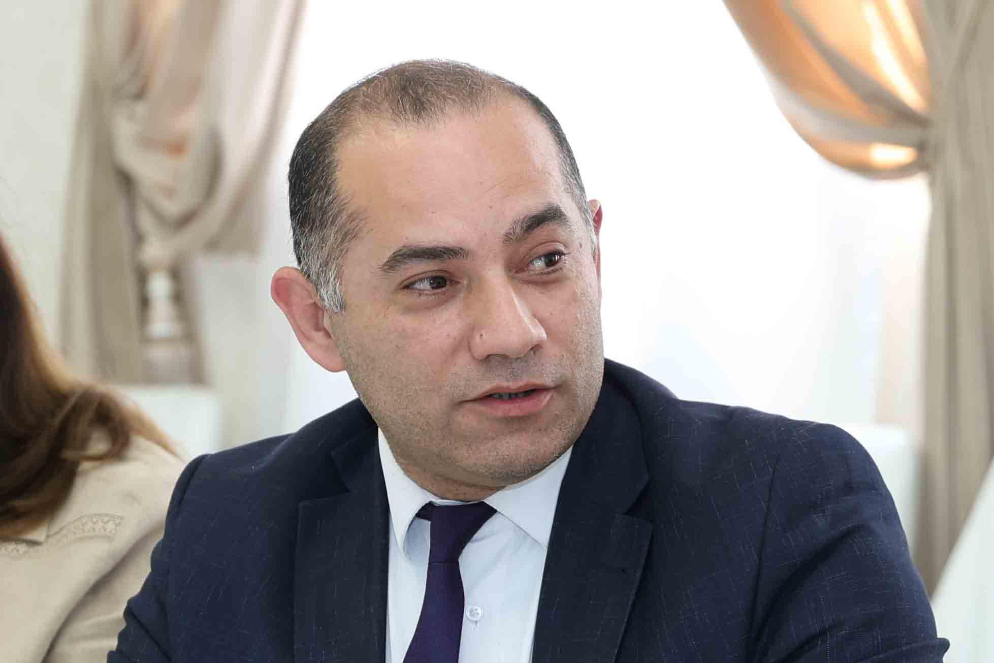 Universitetlərimiz əsas indikatorlar üzrə müsbət dinamika nümayiş etdiriblər – Təhsil eksperti   