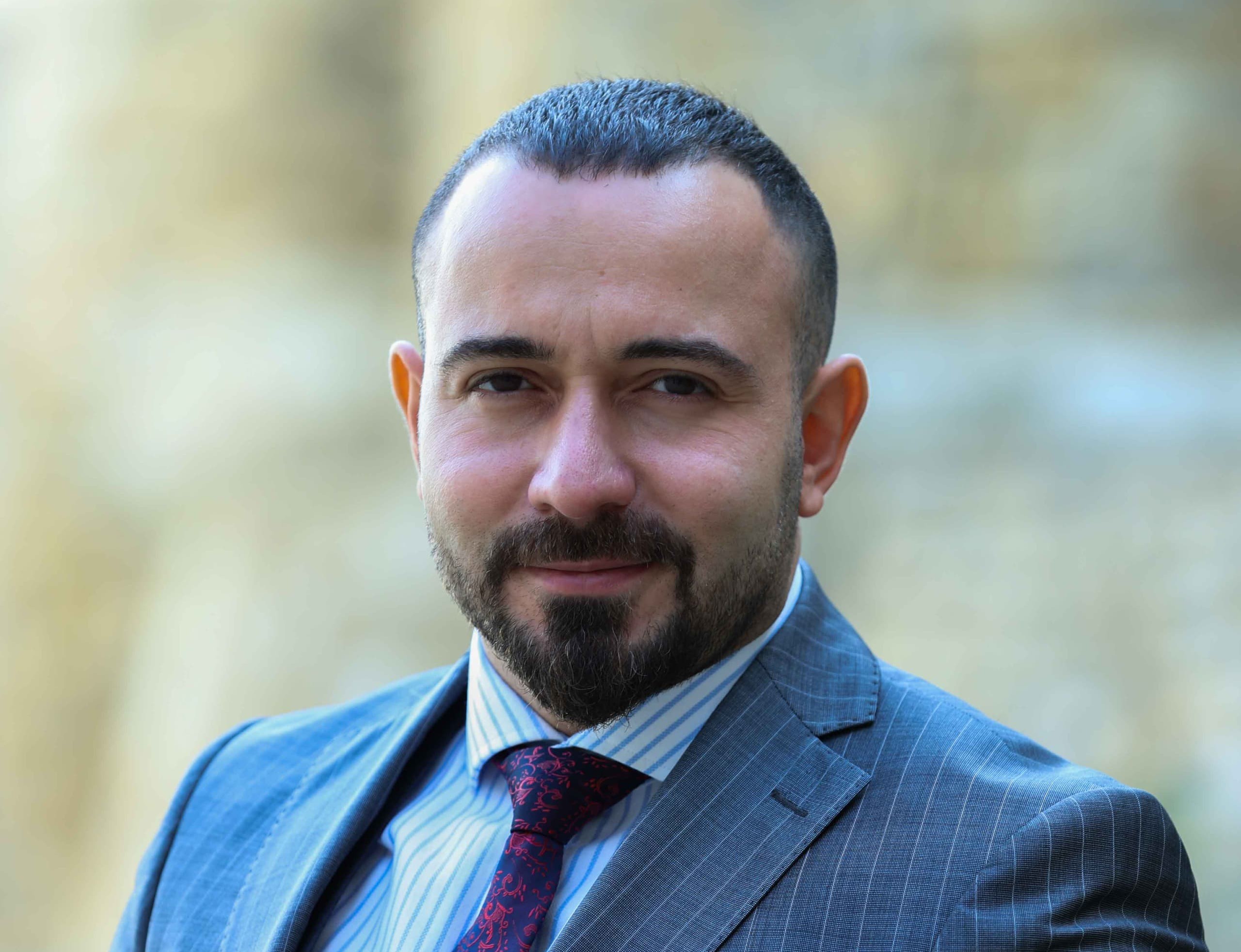 “Universitetlərimizin beynəlxalq reytinqə daxil olması yalnız statistik göstərici deyil” – Hüseyn Həsənov 