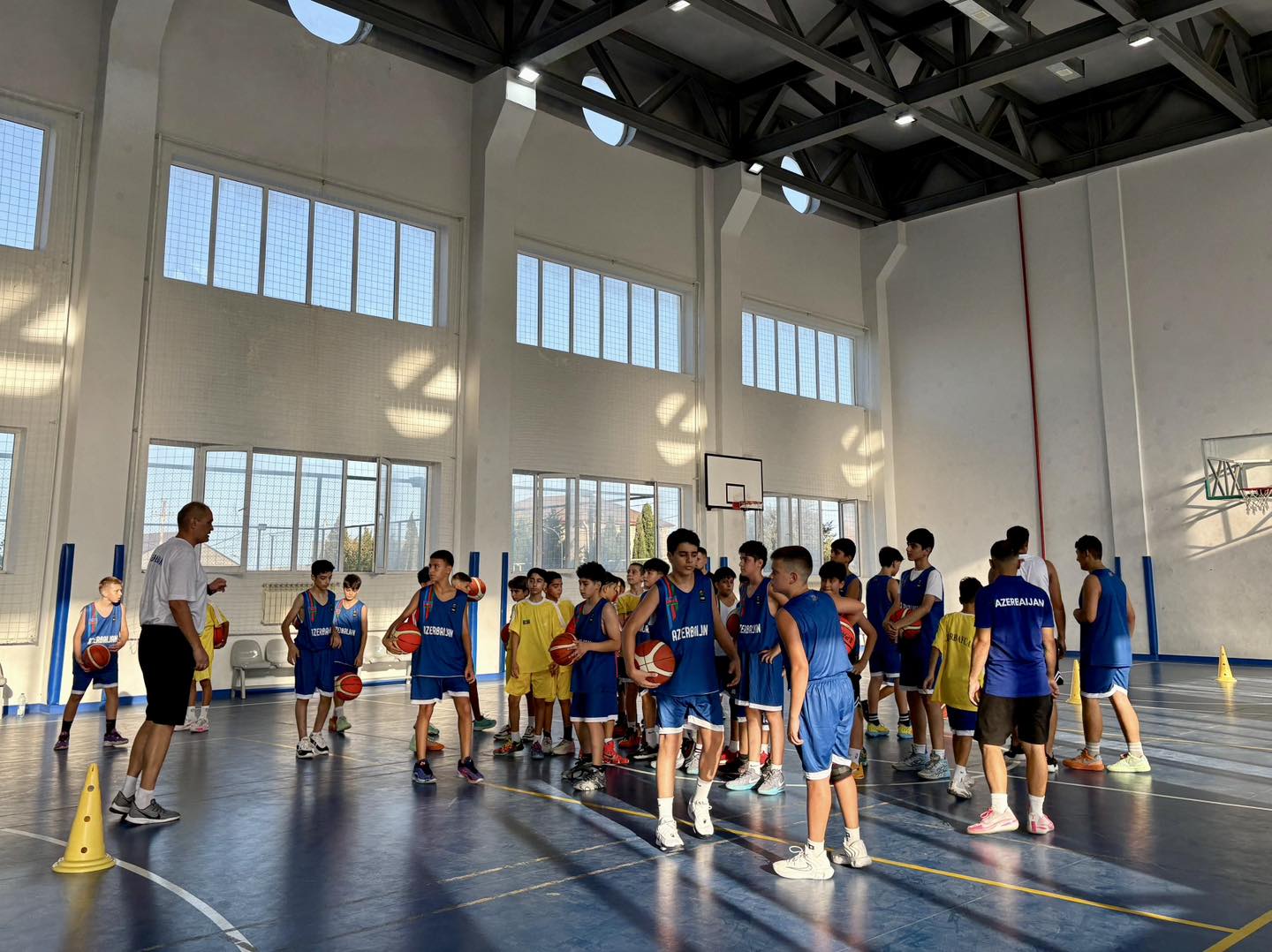 Uşaq basketbolçular arasında milli komanda üçün seçim prosesinə start verilib  