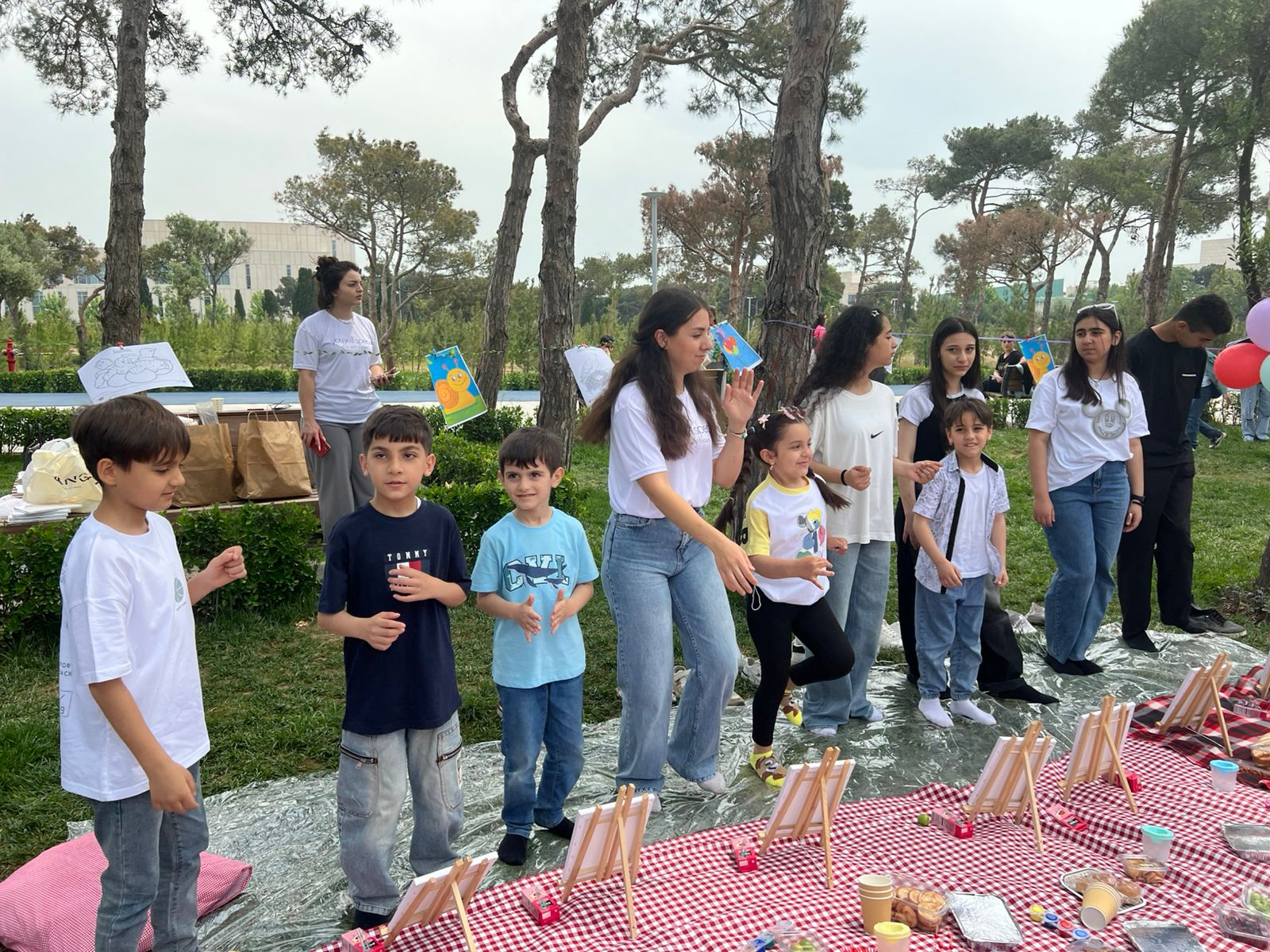 Uşaqlar üçün unudulmaz gün: “İngilis dili” pikniki – REPORTAJ