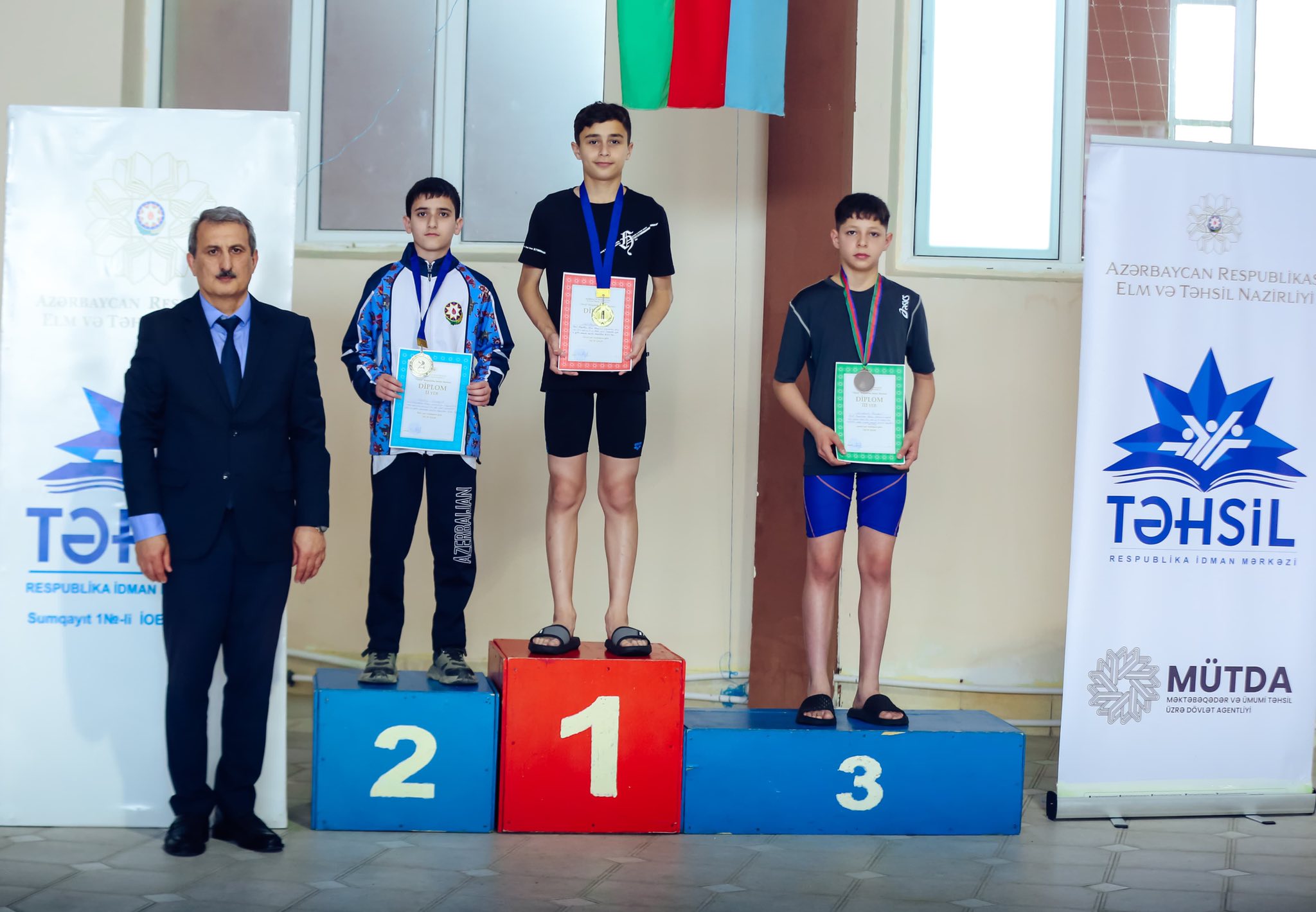 Üzgüçülük idman növü üzrə respublika birinciliyi keçirilib 