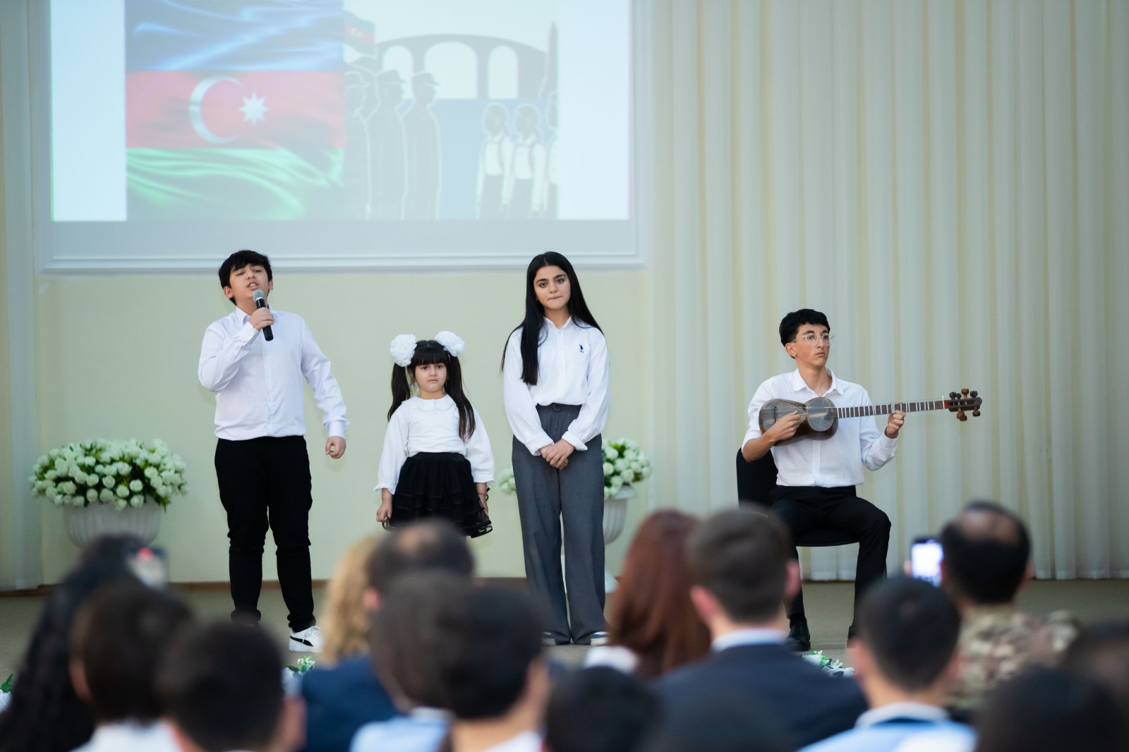 Vətən müharibəsi iştirakçıları ilə məktəblilərin görüşü təşkil edilib