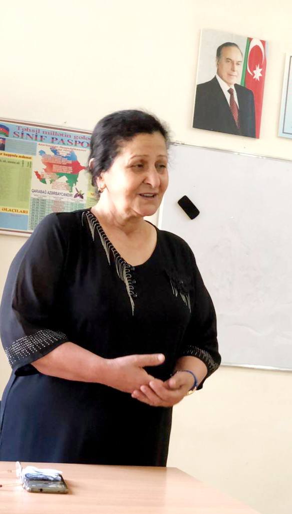 Xaldan məktəbinin məzunları 33 ildən sonra yenidən parta arxasında – FOTOLAR