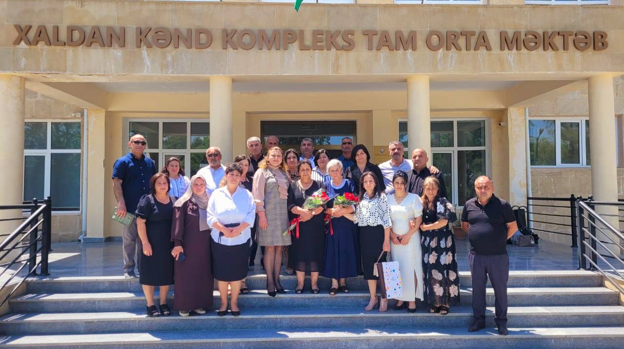 Xaldan məktəbinin məzunları 33 ildən sonra yenidən parta arxasında – FOTOLAR