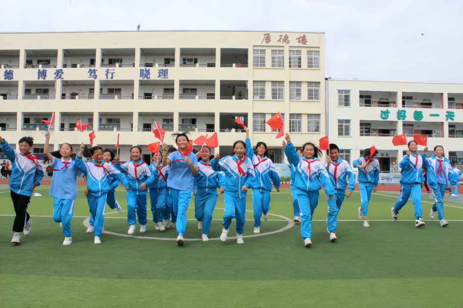 Xeyirxahlıq təcəssümünə çevrilən məktəb: Houbada şagirdlər Azərbaycanın yardımını minnətdarlıqla xatırlayırlar