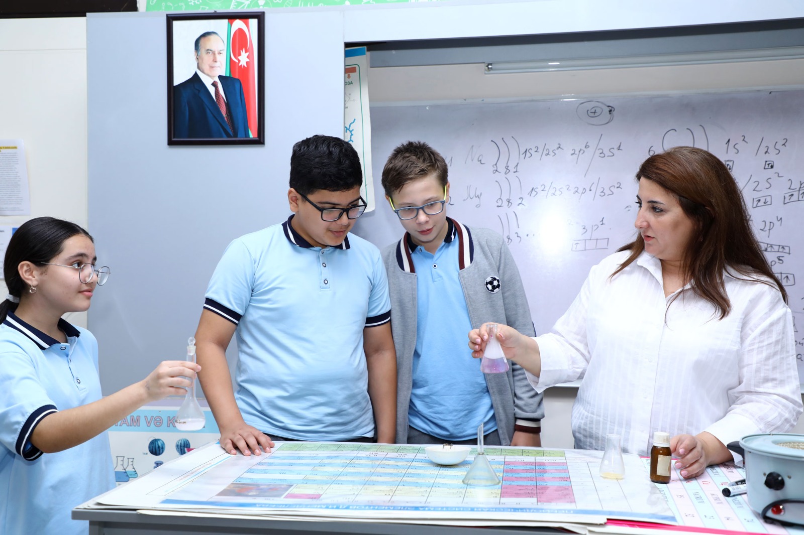 XII sinifdə oxuyan Bakı şagirdlərinin sayı açıqlanıb 