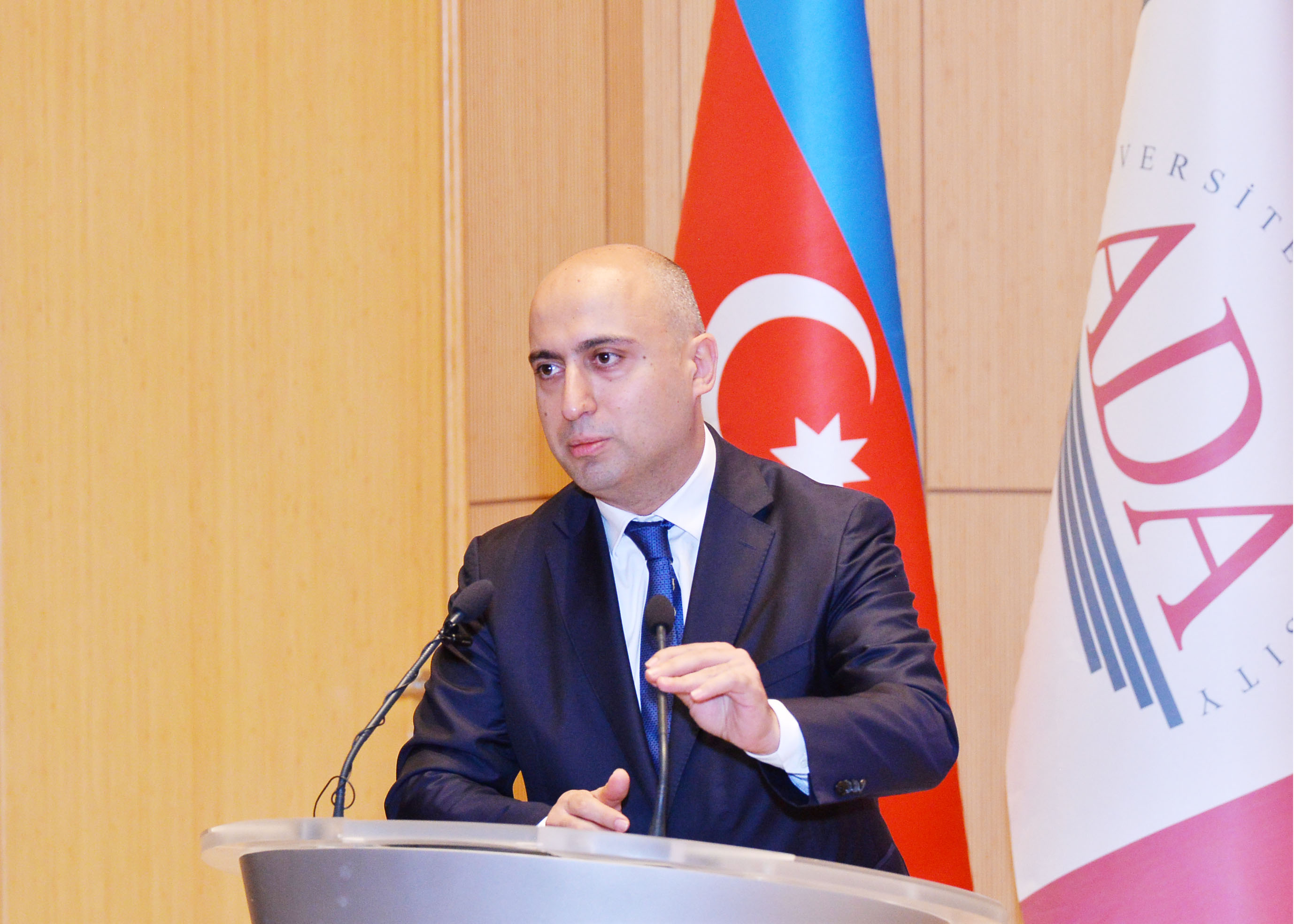 “Xüsusi təhsilə yanaşma çox köhnədir” – Nazir