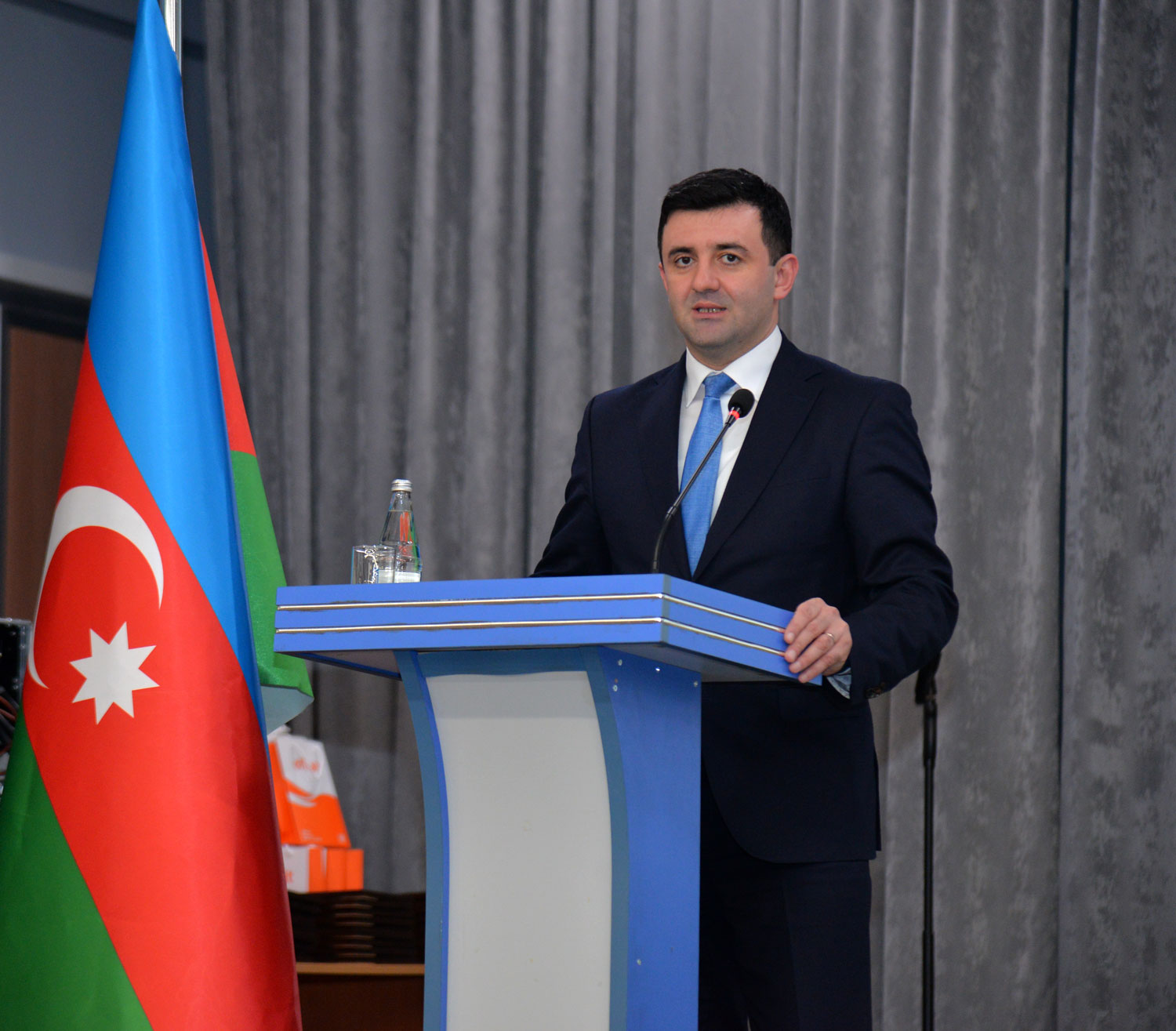 Yaradıcı müəllimlər təltif olunub