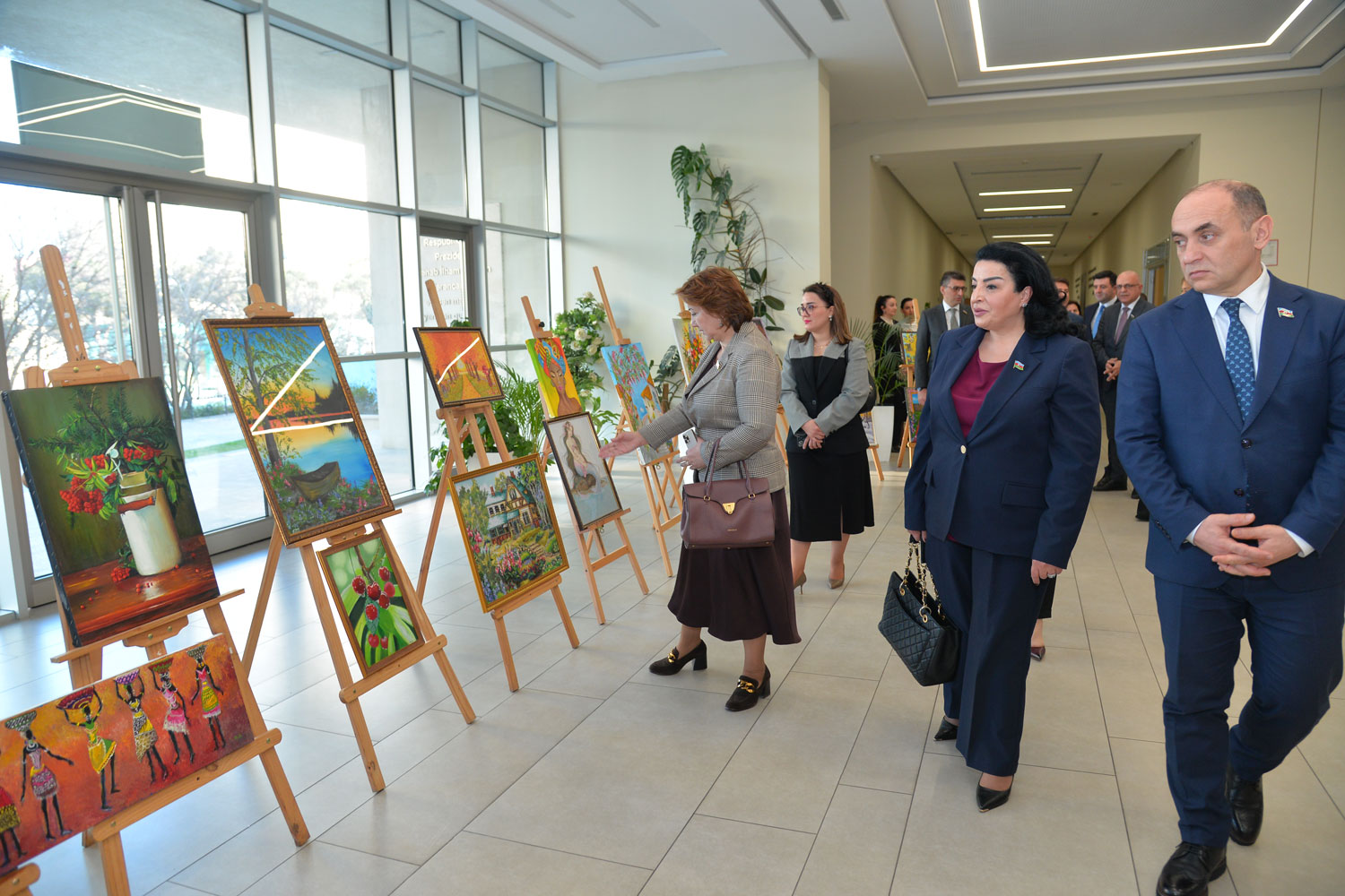 Yaradıcı müəllimlər təltif olunub