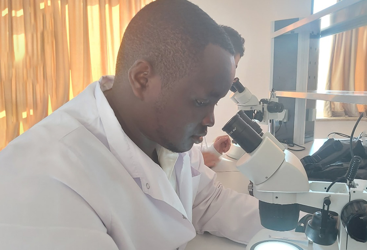 “Yaşadığım ölkədə həkimlərə çox ehtiyac var” – Ruandalı tələbə ilə MÜSAHİBƏ 