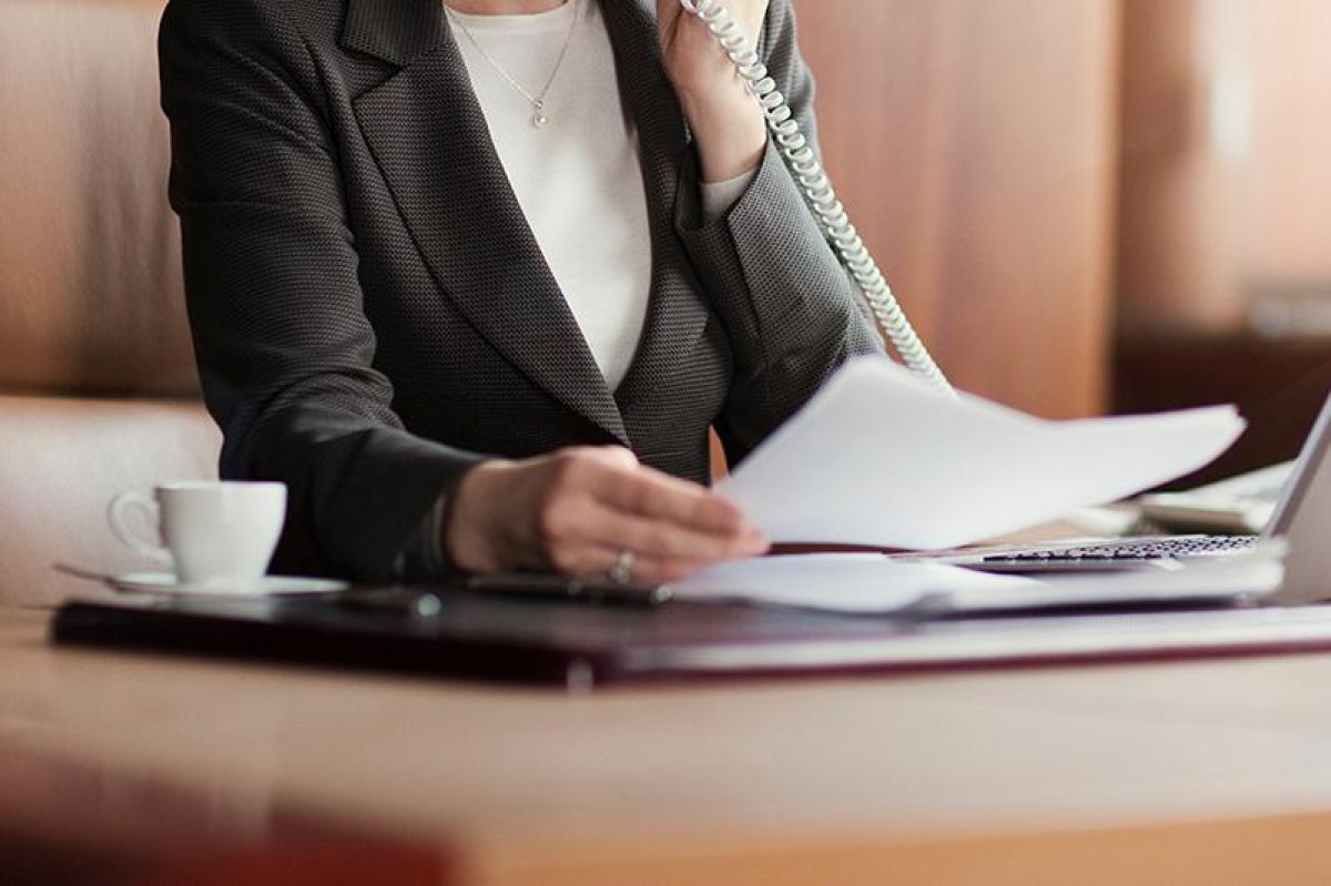 Yaxşı məktəb direktoru müəllimlərlə münasibətini necə qurmalıdır?   