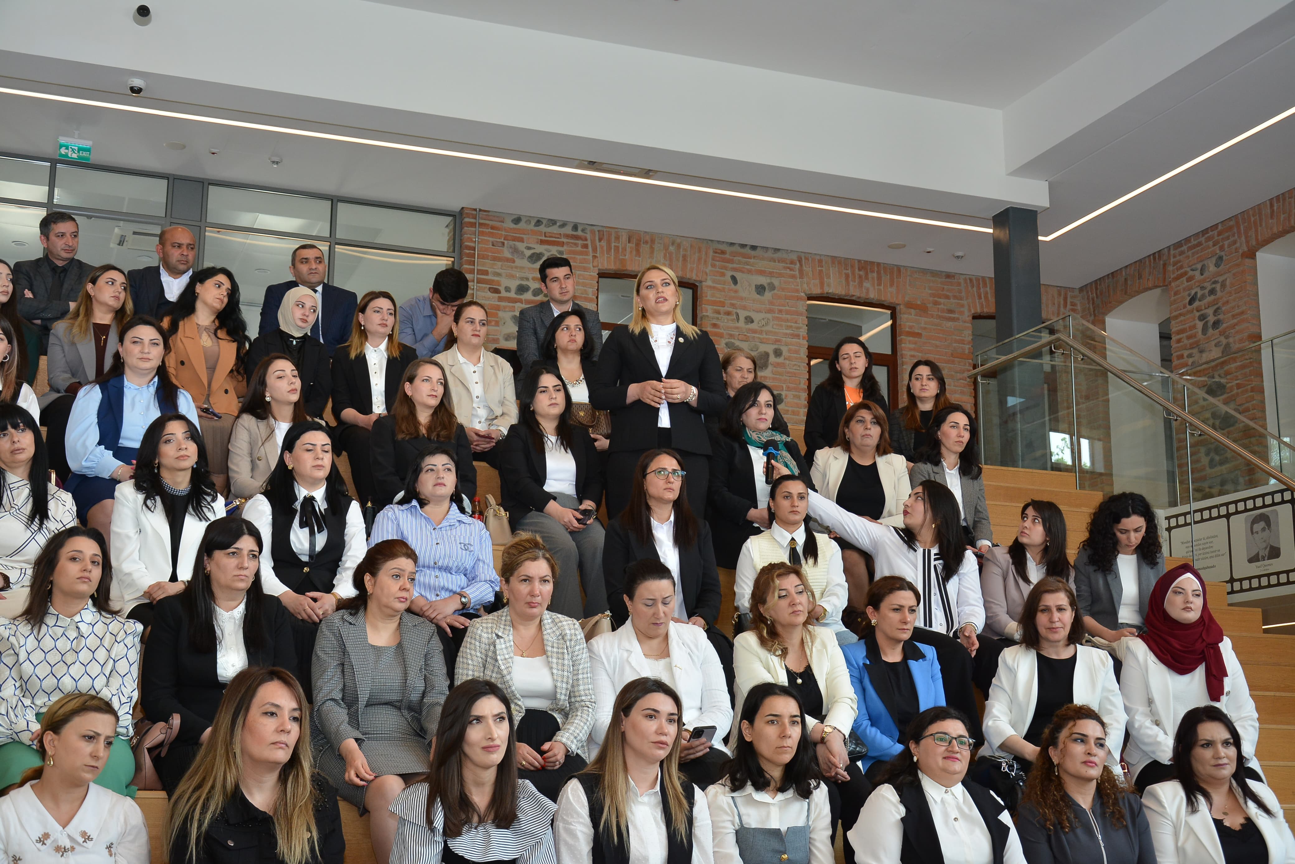 Yeni nəslin tərbiyəsi: Məktəbdən nə tələb olunur?