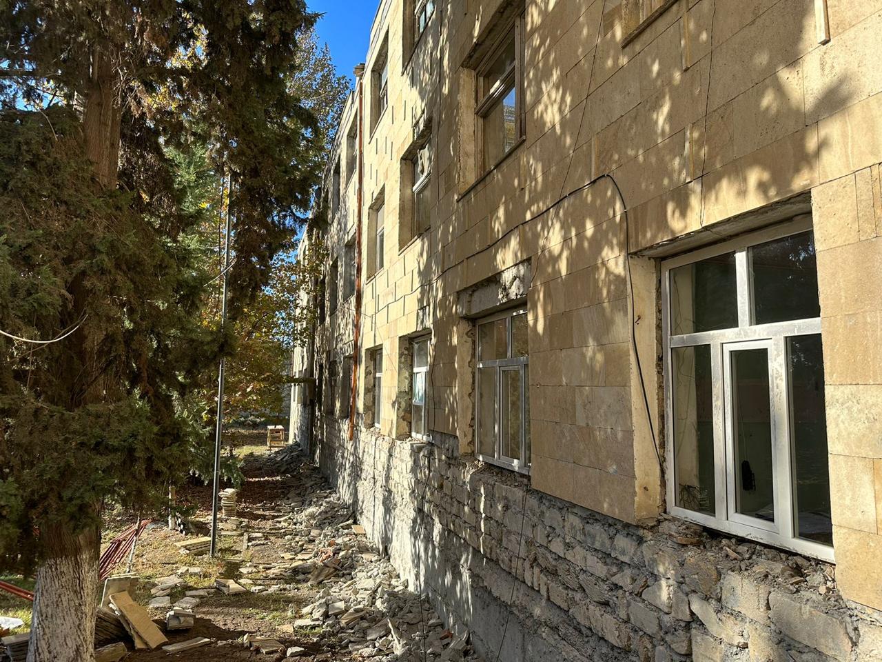 "Yenilənən məktəblər": Mingəçevir şəhəri İ.Kişiyev adına 17 nömrəli tam orta məktəb – FOTOLAR