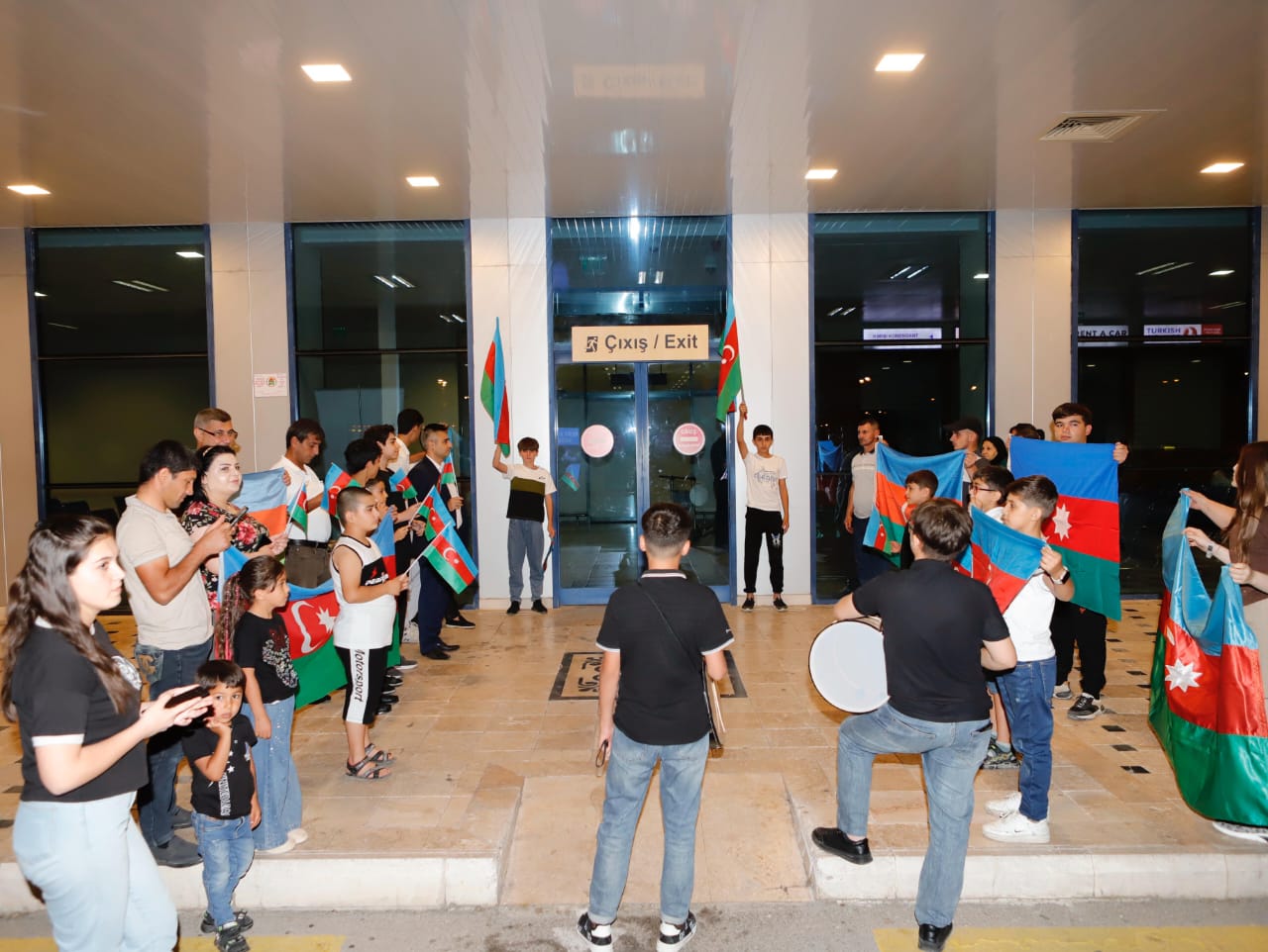 "Yorulsaq da, fikrimizdən dönmədik" – Maneələrə qalib gələn gənc xilasedicilər