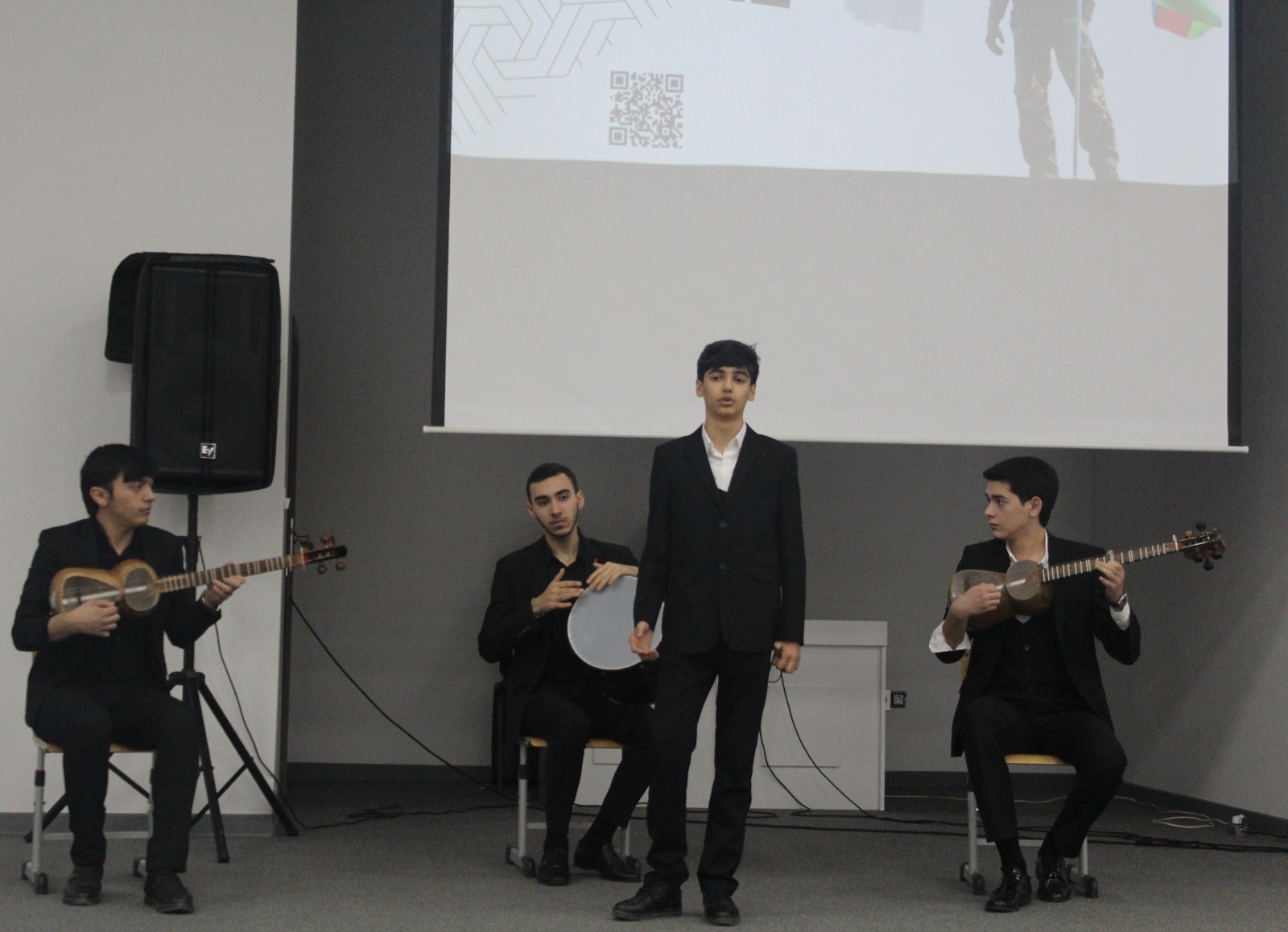 “Zəfər yolu – elmin və biliyin gücü” adlı layihənin final mərhələsi keçirilib