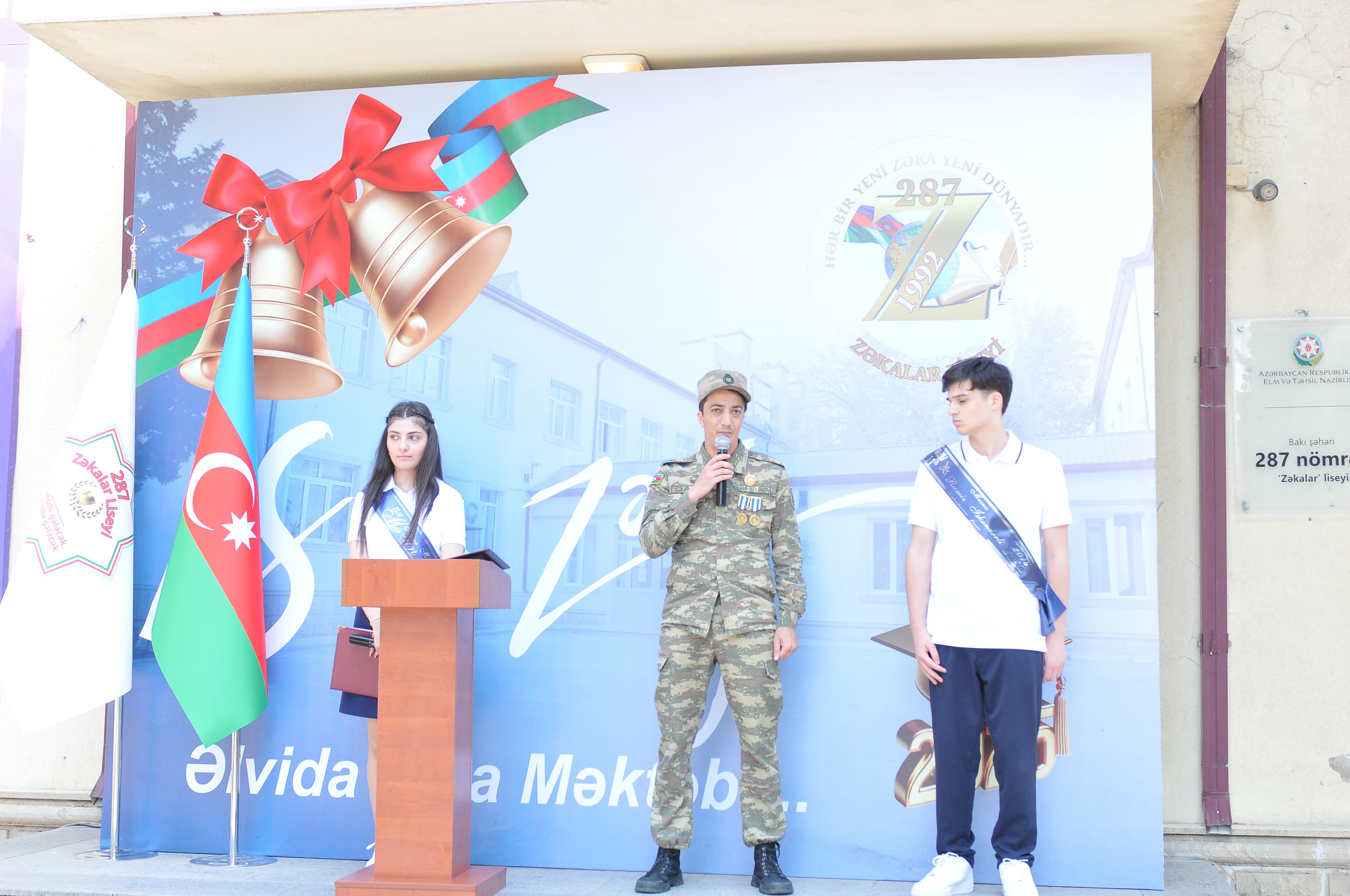 "Zəkalar" liseyində “Son zəng” tədbiri keçirilib