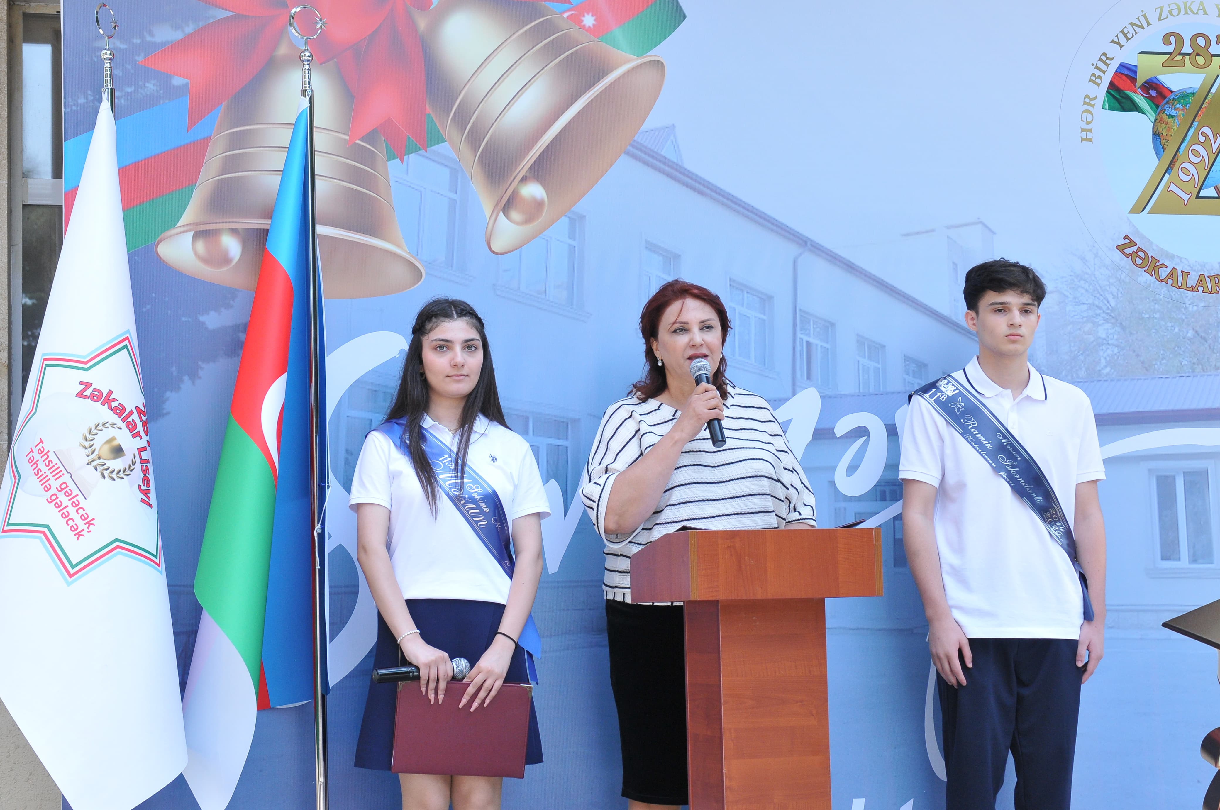 "Zəkalar" liseyində “Son zəng” tədbiri keçirilib