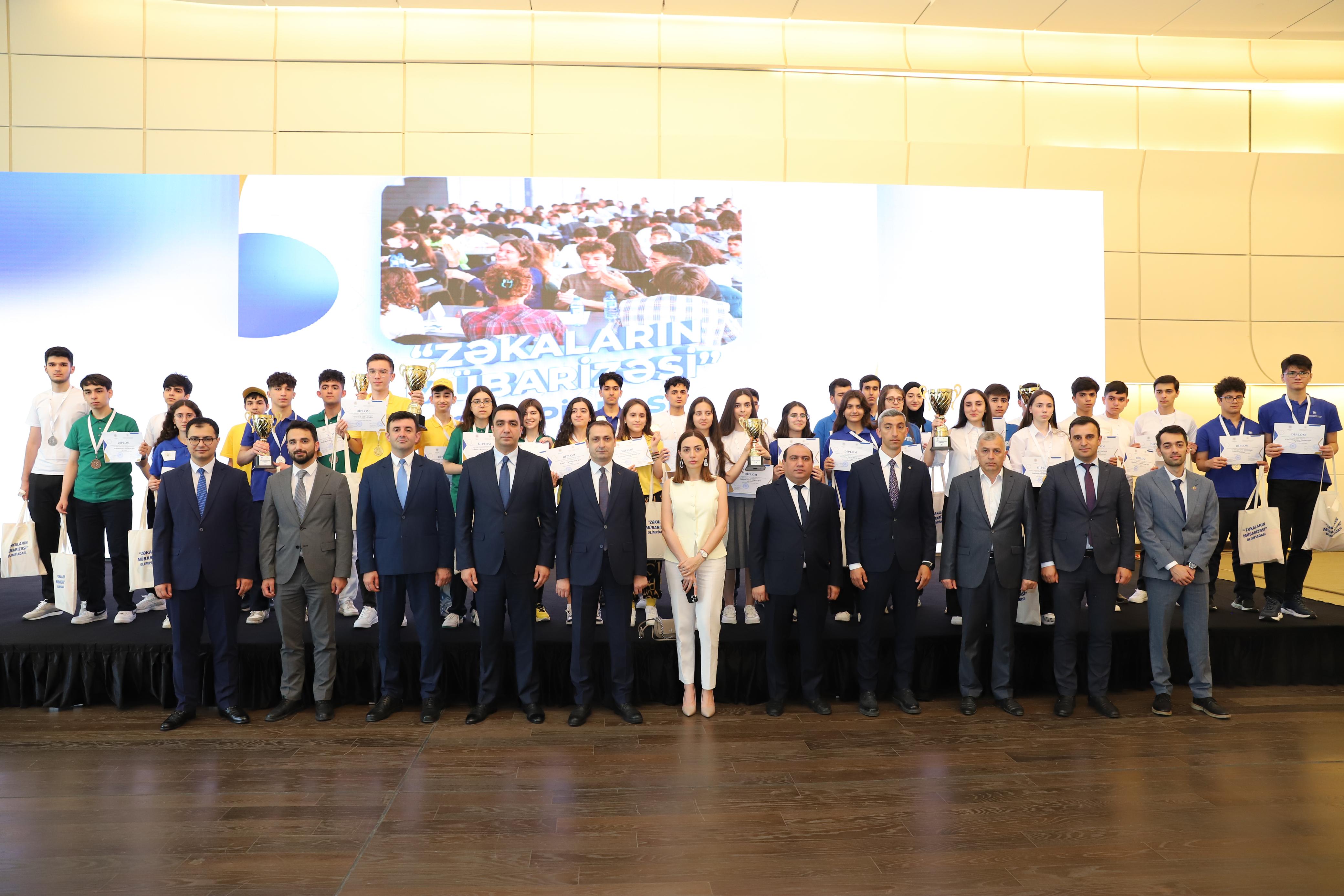 “Zəkaların mübarizəsi” olimpiadası qaliblərinin mükafatlandırılması keçirilib