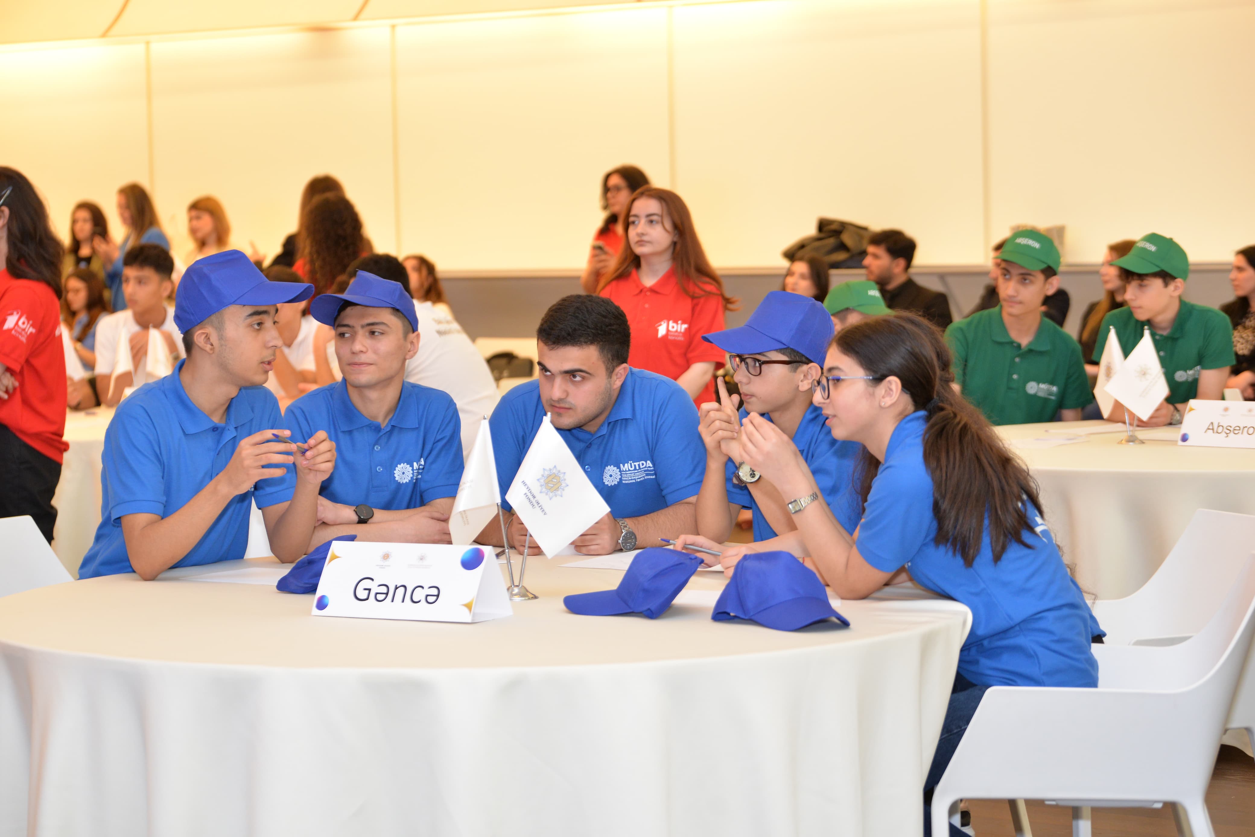 “Zəkaların mübarizəsi” olimpiadasının final mərhələsi keçirilib