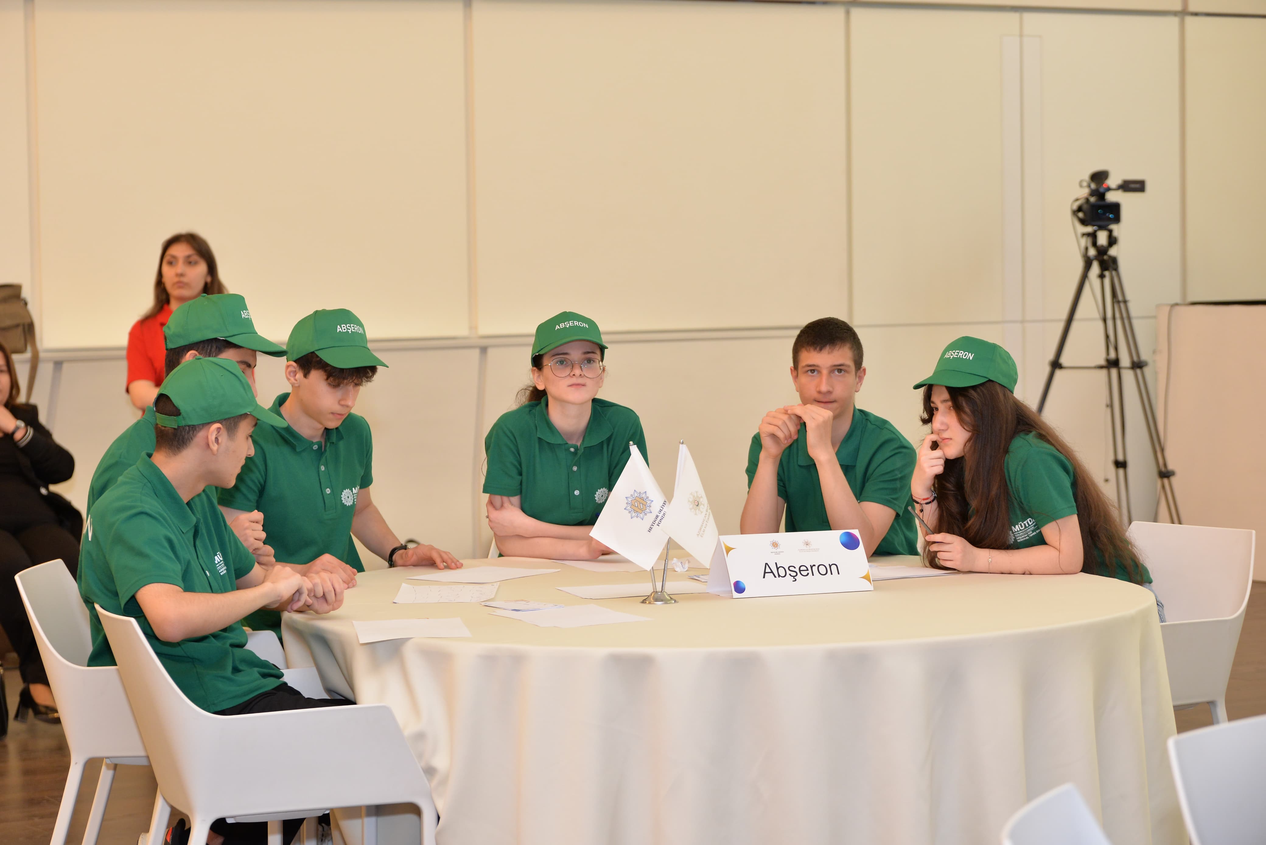 “Zəkaların mübarizəsi” olimpiadasının final mərhələsi keçirilib