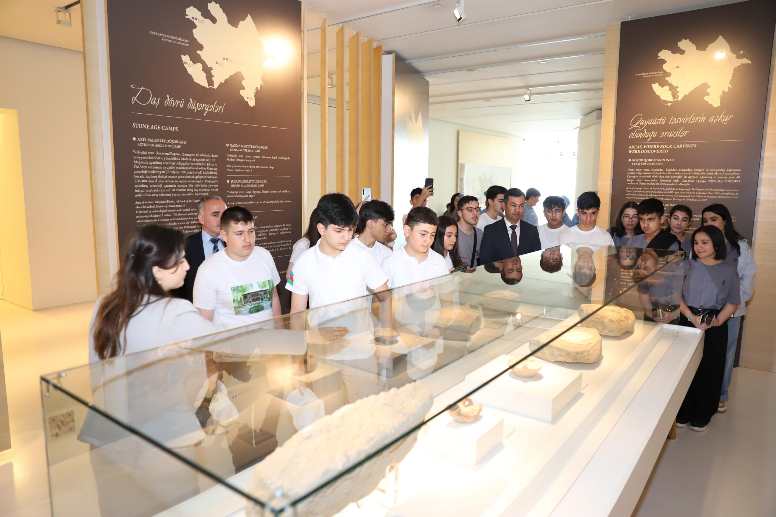 “Zəkaların mübarizəsi” olimpiadasının iştirakçıları ekskursiya olublar