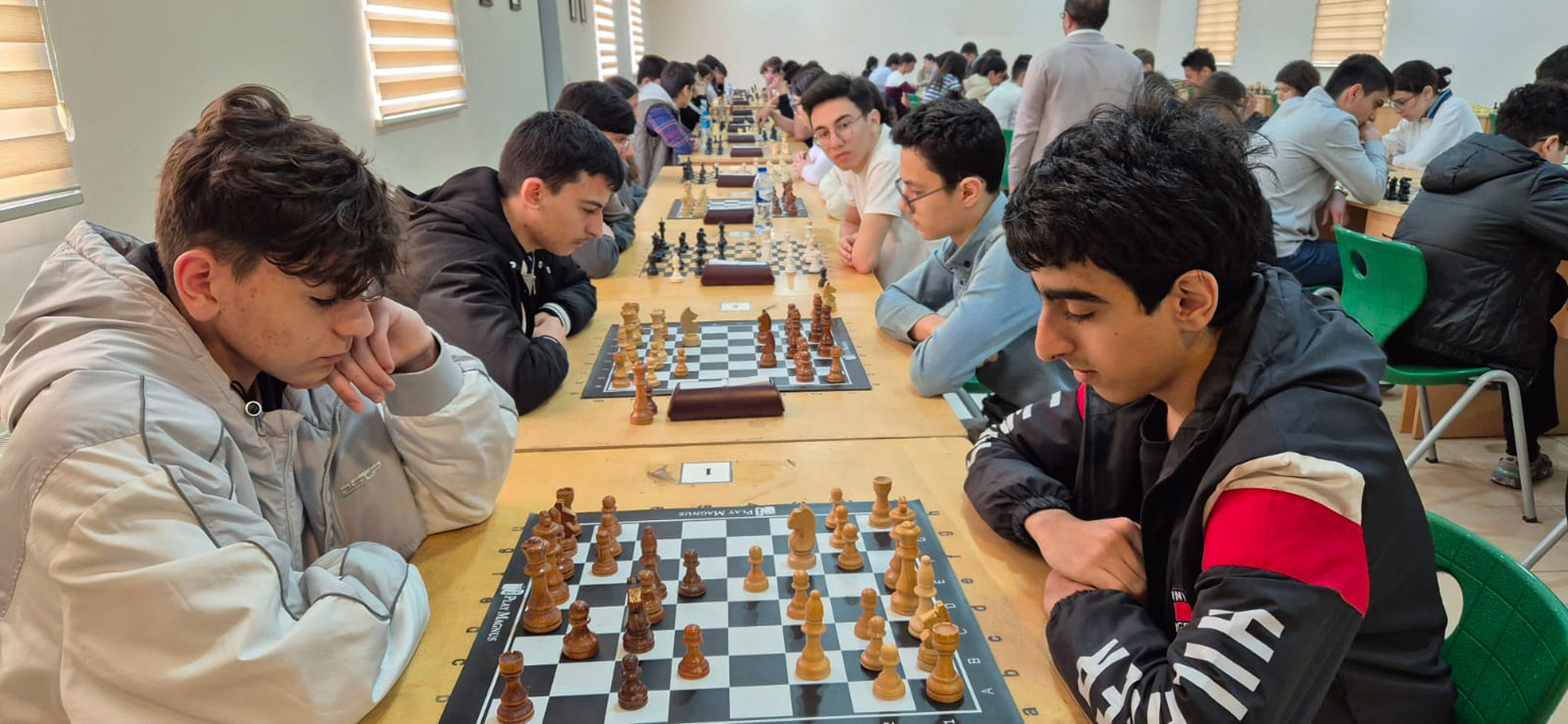 “Zəkaların mübarizəsi” olimpiadasının şahmat istiqaməti üzrə regional mərhələsi keçirilib