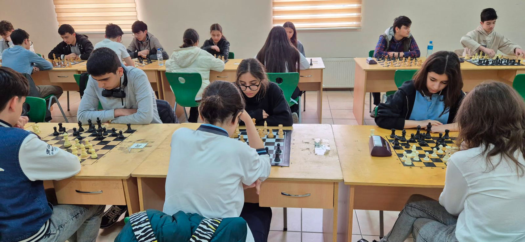 “Zəkaların mübarizəsi” olimpiadasının şahmat istiqaməti üzrə regional mərhələsi keçirilib