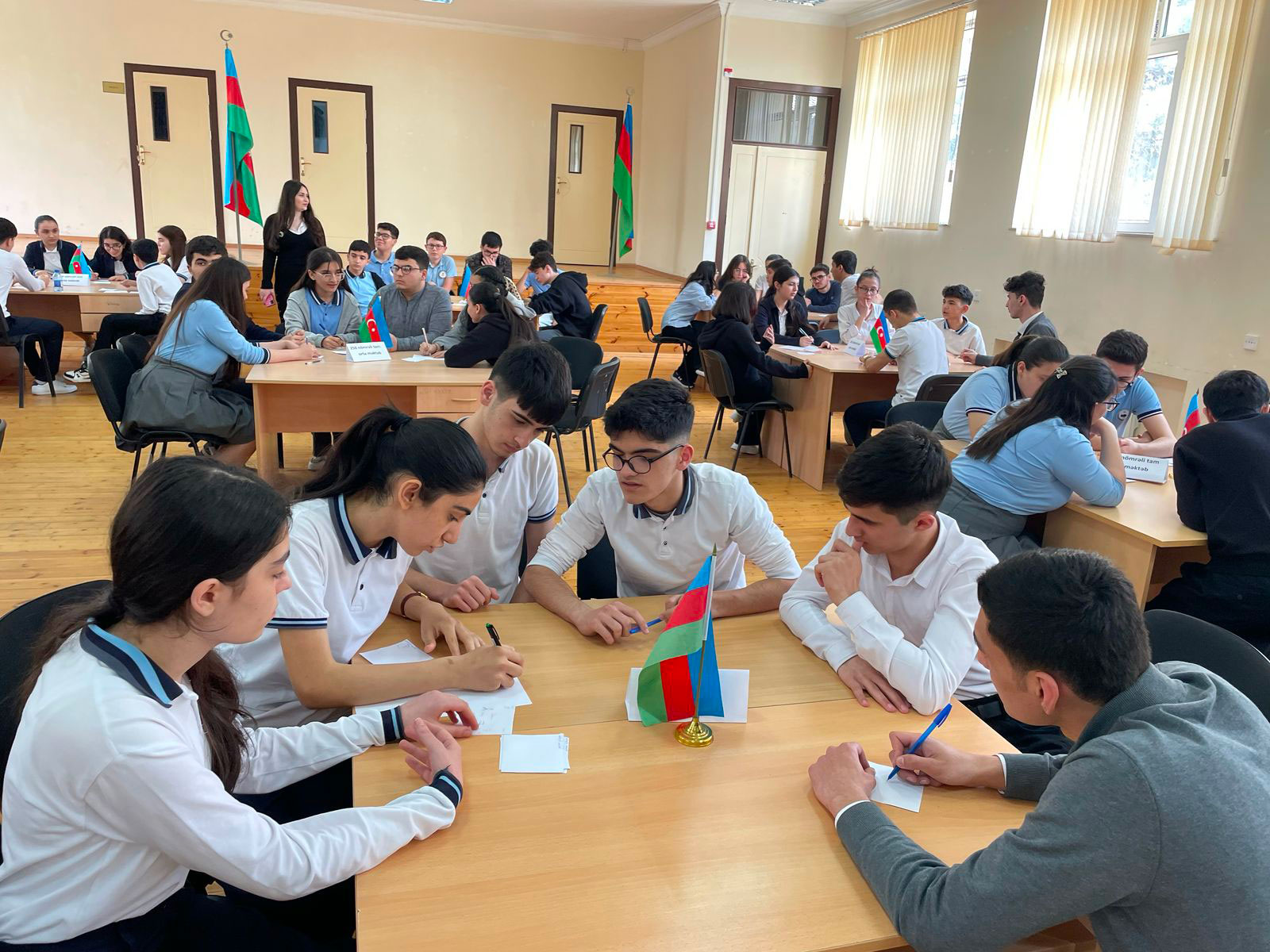 “Zəkaların mübarizəsi” olimpiadasının seçim mərhələsi keçirilib 