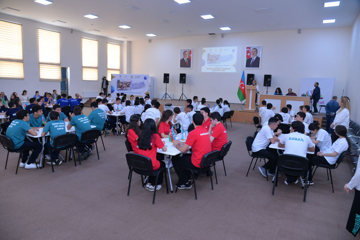 “Zəkaların mübarizəsi”nin Bakı üzrə regional mərhələsi keçirilib