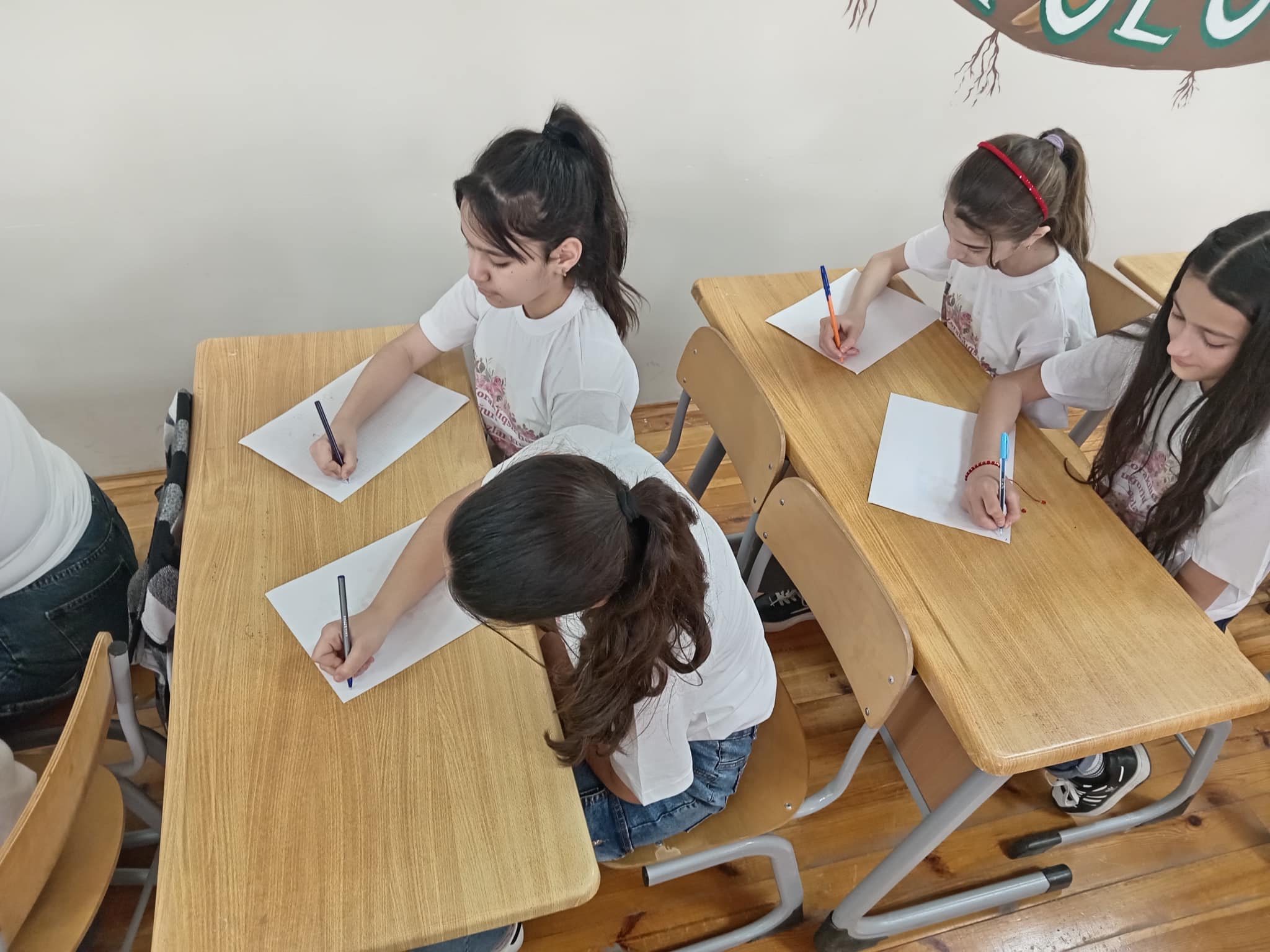 “Zorakılıqsız həyat – uğurlu gələcək” layihəsi çərçivəsində növbəti sessiya keçirib