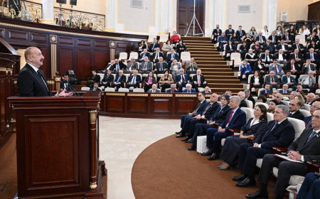 Prezident İlham Əliyev: Azərbaycan dilinin saflığının qorunması hər bir Azərbaycan vətəndaşının işi olmalıdır