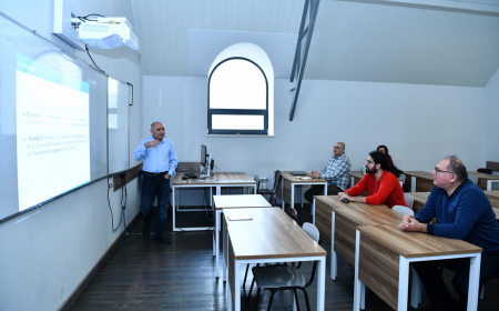 ADNSU-da “Qrup nəzəriyyəsi” mövzusunda seminar keçirilib 