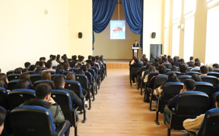 LDU-da Milli Dirçəliş Günü münasibətilə tədbir keçirilib 