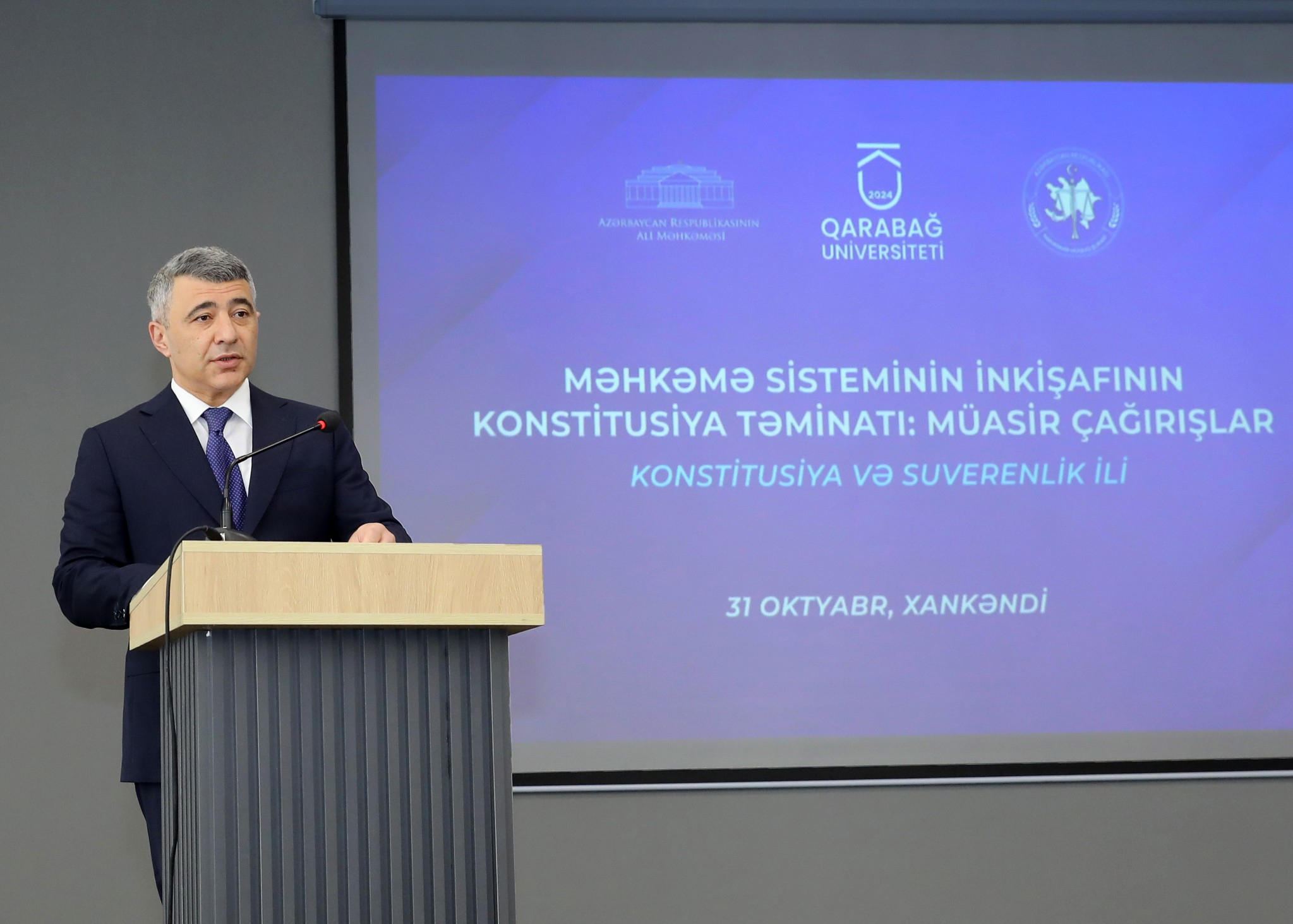 Qarabağ Universitetində məhkəmə sisteminin inkişafı mövzusunda konfrans keçirilib