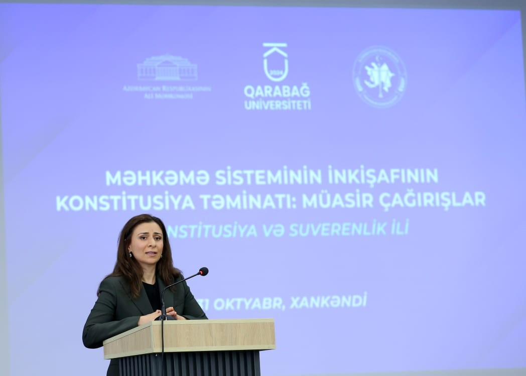 Qarabağ Universitetində məhkəmə sisteminin inkişafı mövzusunda konfrans keçirilib