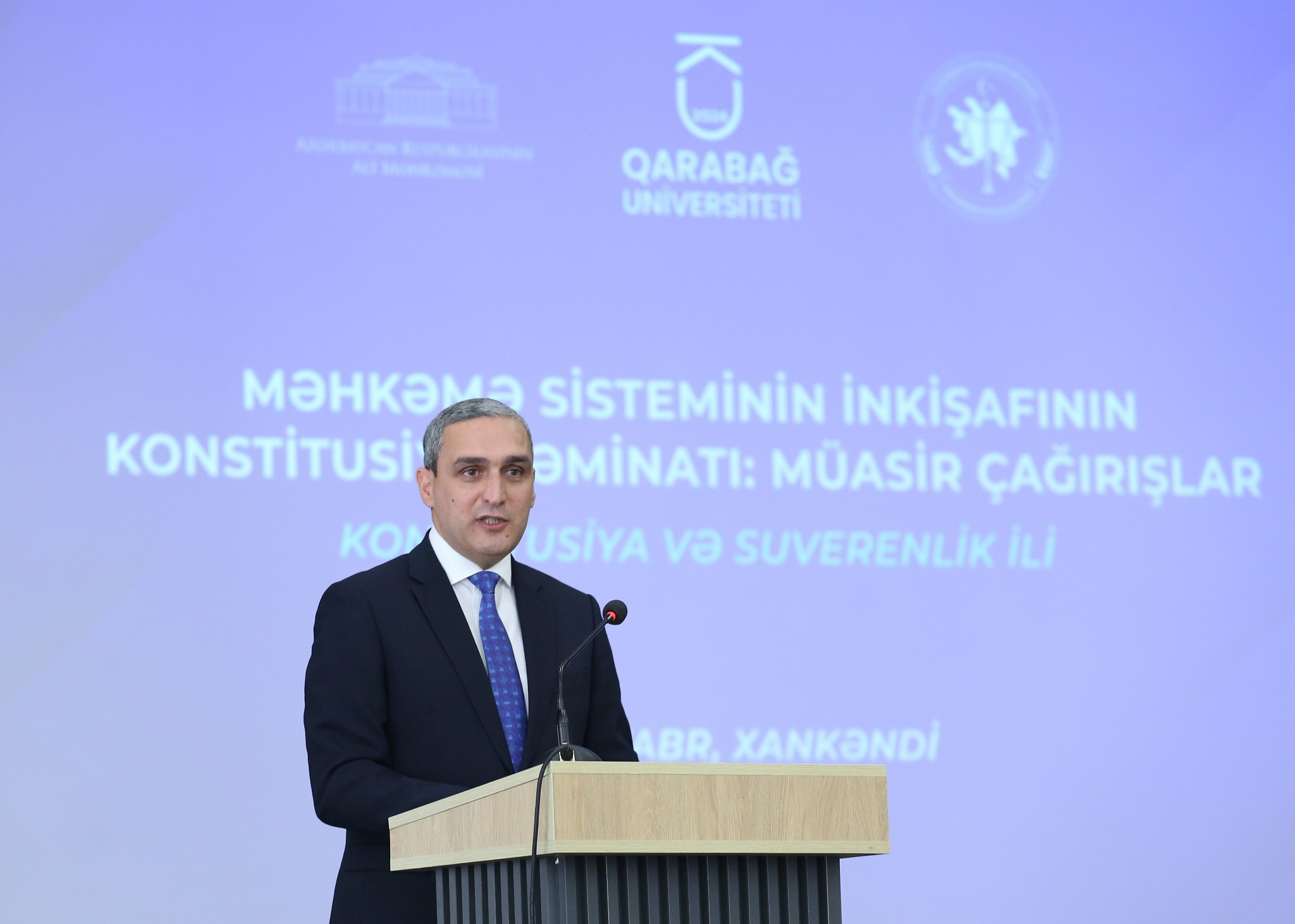 Qarabağ Universitetində məhkəmə sisteminin inkişafı mövzusunda konfrans keçirilib
