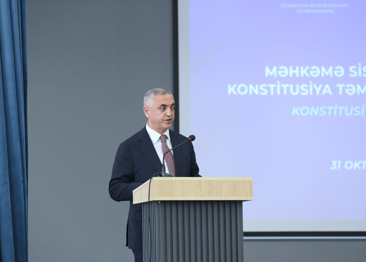 Qarabağ Universitetində məhkəmə sisteminin inkişafı mövzusunda konfrans keçirilib